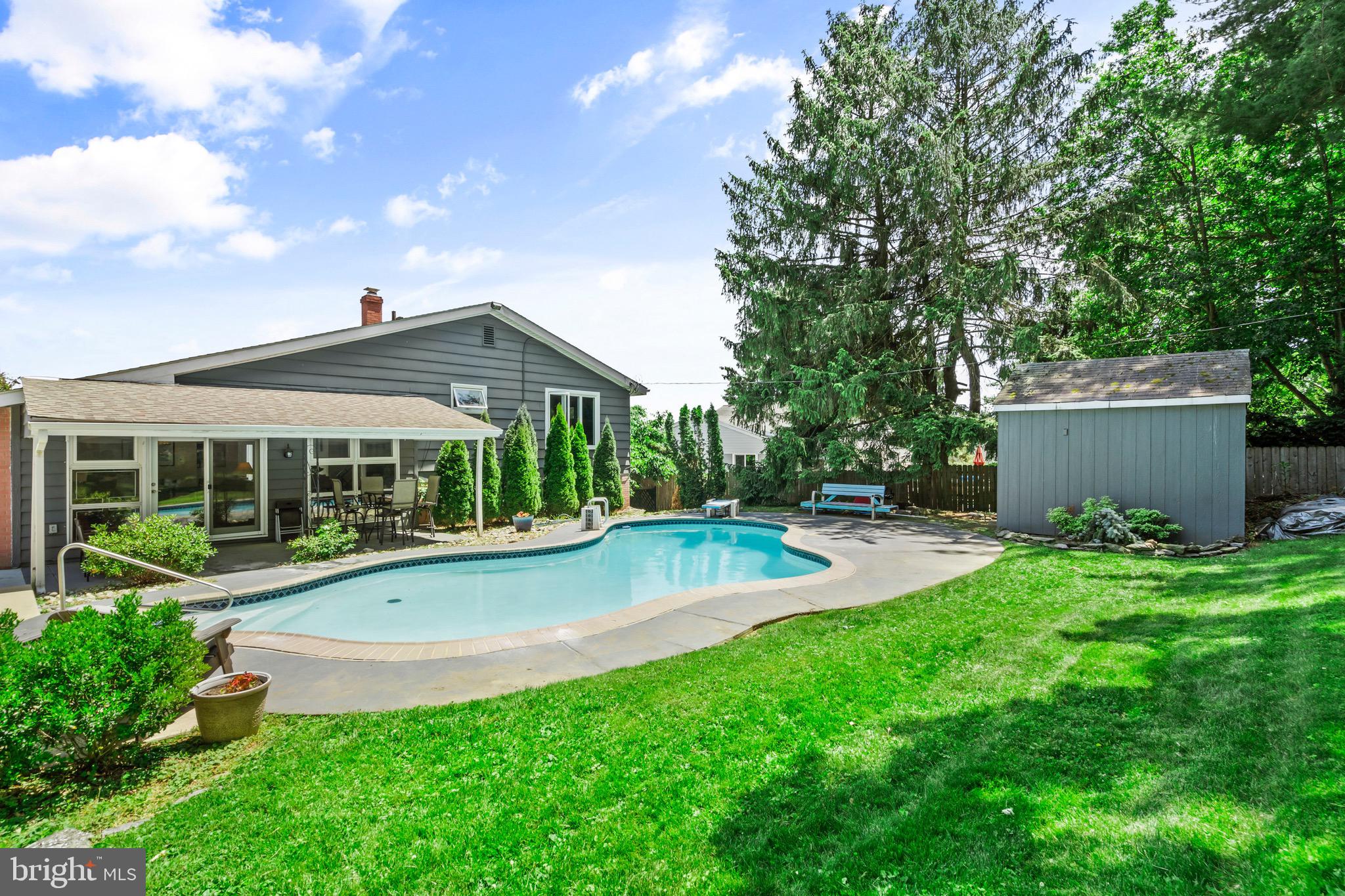 SPRINGFIELD - Residential