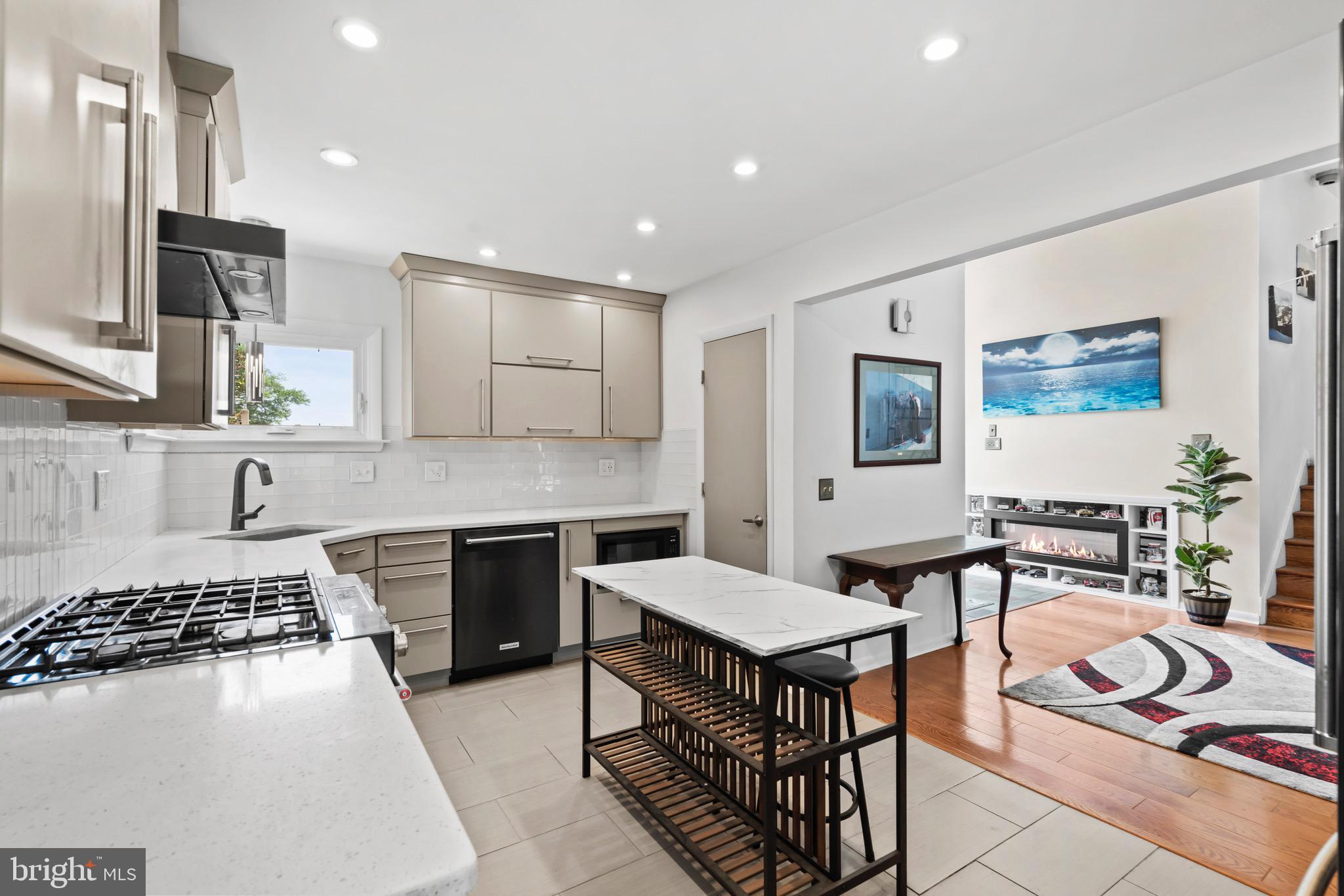 SPRINGFIELD - Residential