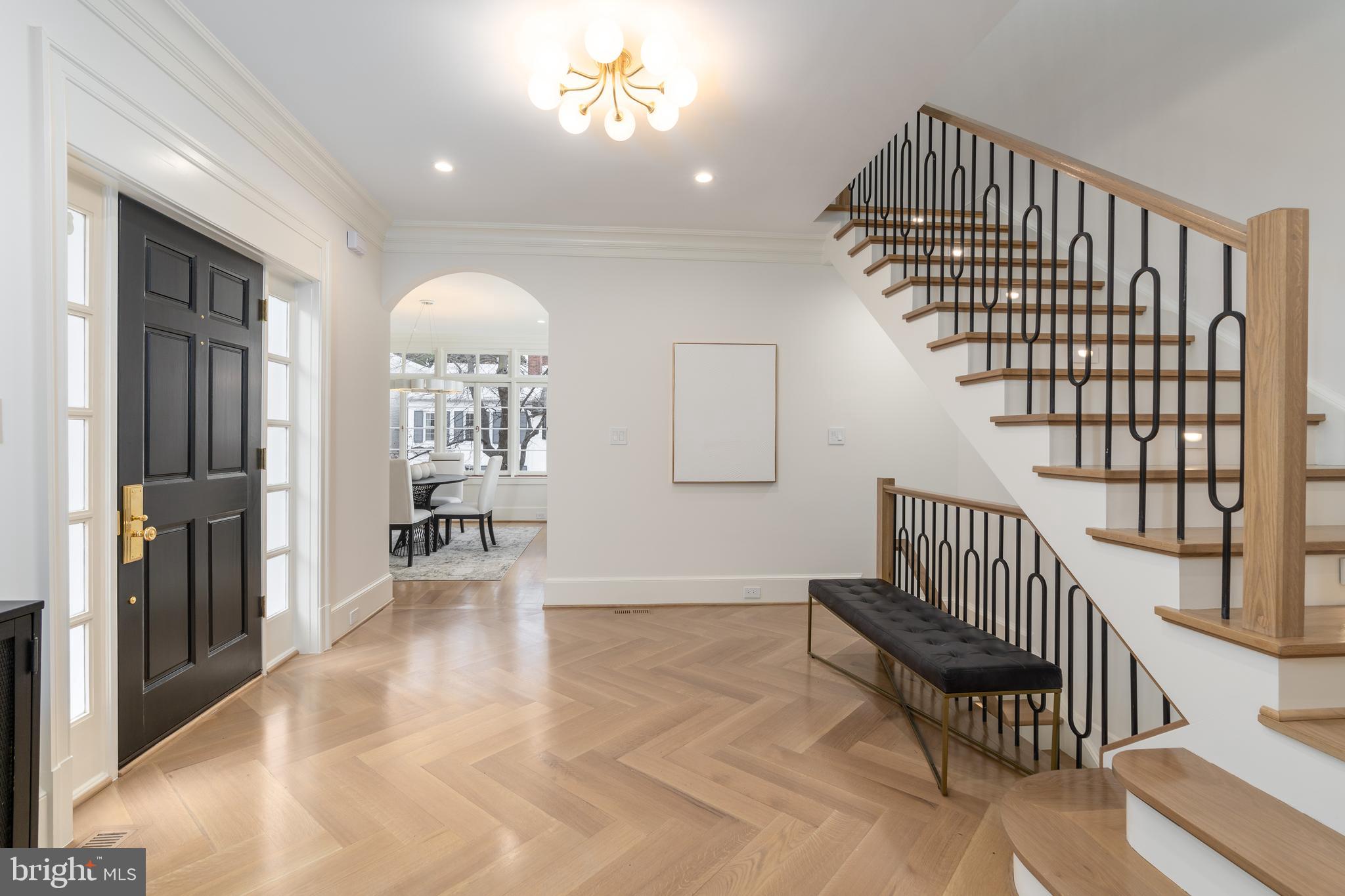 GEORGETOWN - Residential
