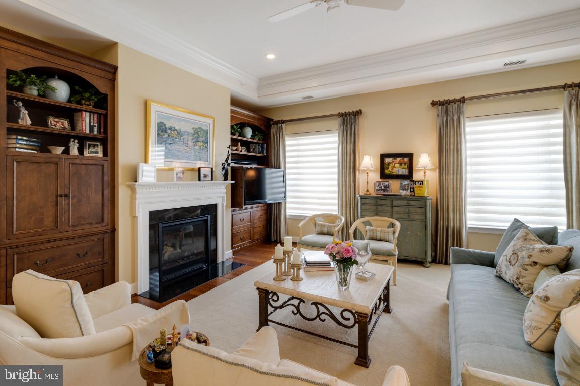 ANNAPOLIS TOWNE CENTRE - Residential