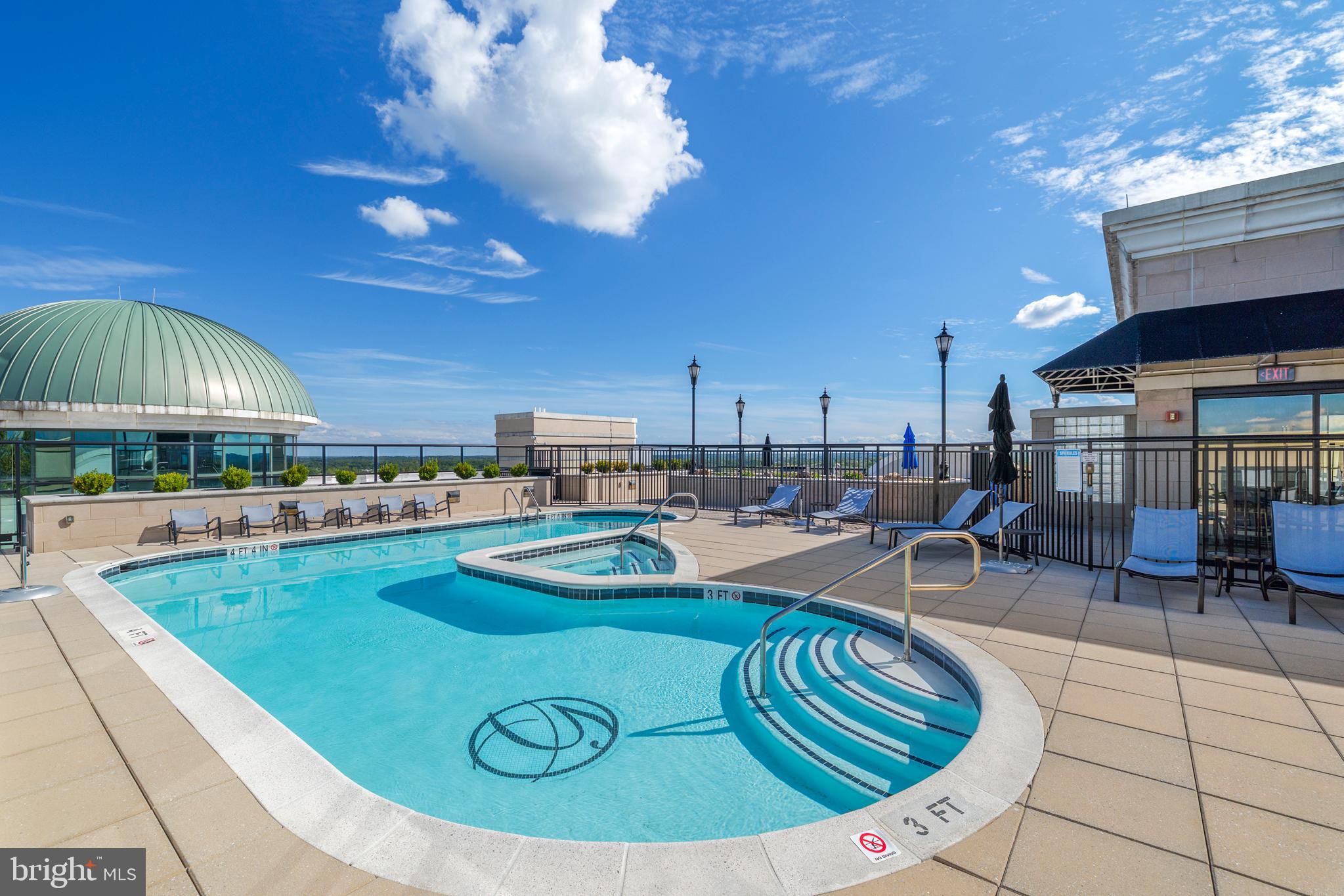 ANNAPOLIS TOWNE CENTRE - Residential