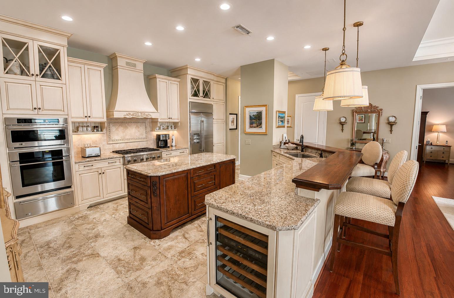 ANNAPOLIS TOWNE CENTRE - Residential