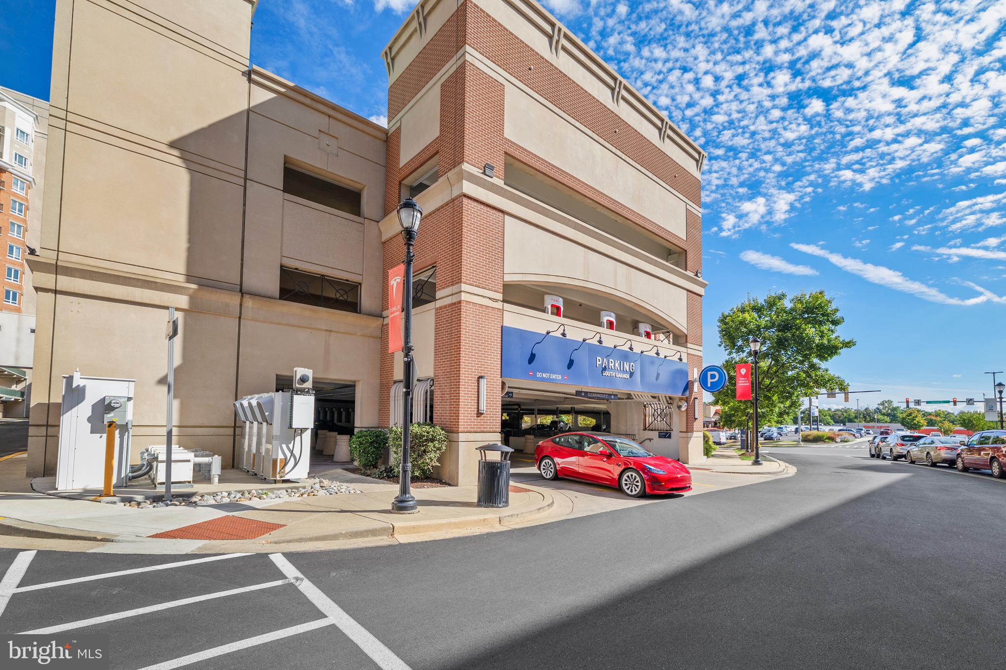 ANNAPOLIS TOWNE CENTRE - Residential