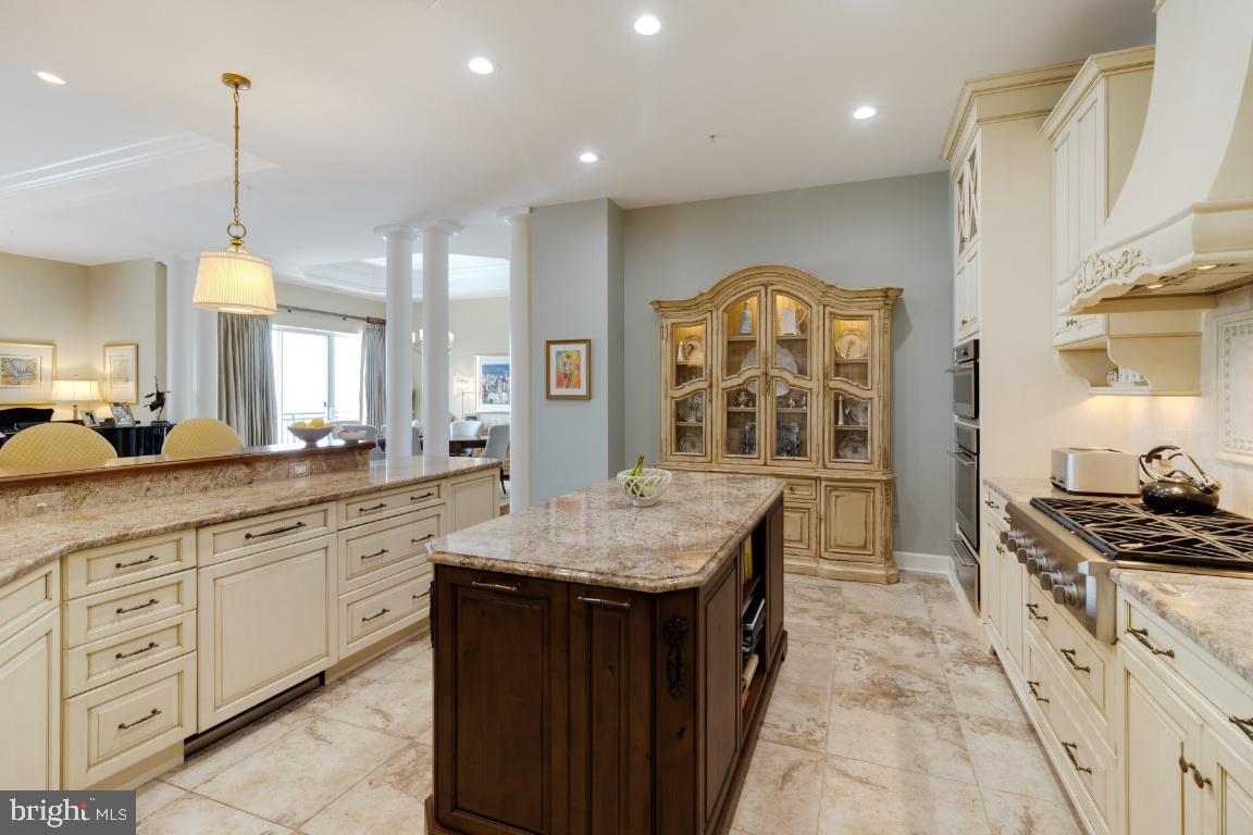 ANNAPOLIS TOWNE CENTRE - Residential