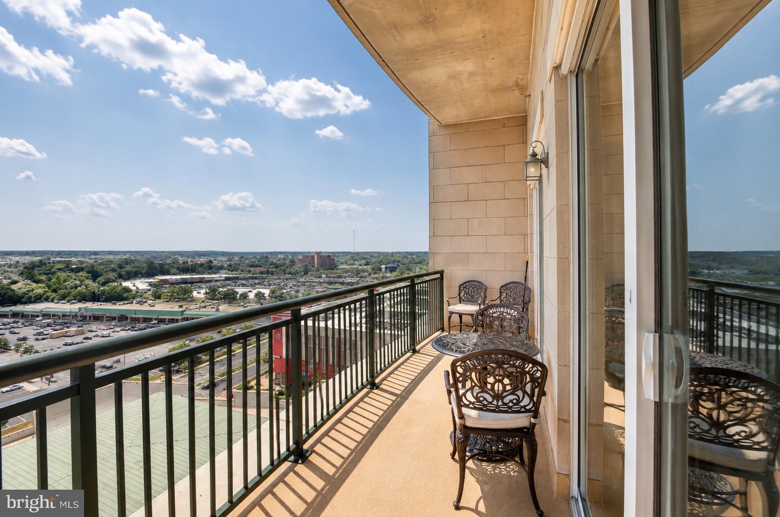 ANNAPOLIS TOWNE CENTRE - Residential