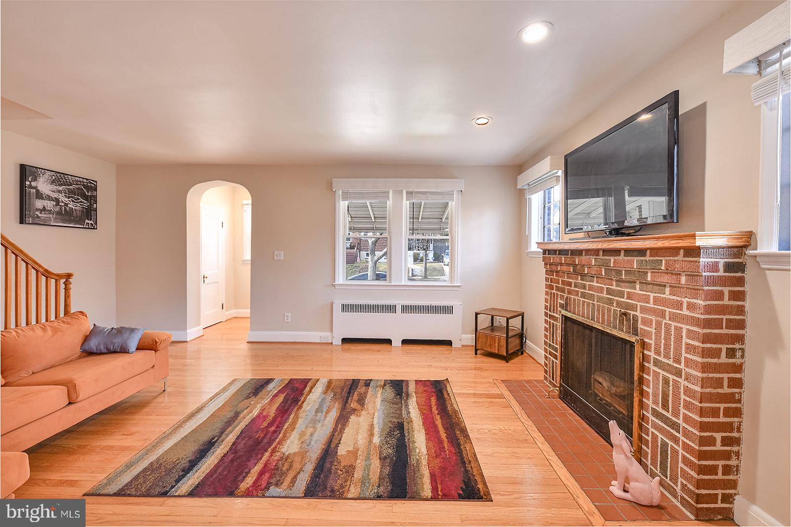 HAMILTON HILLS - Residential