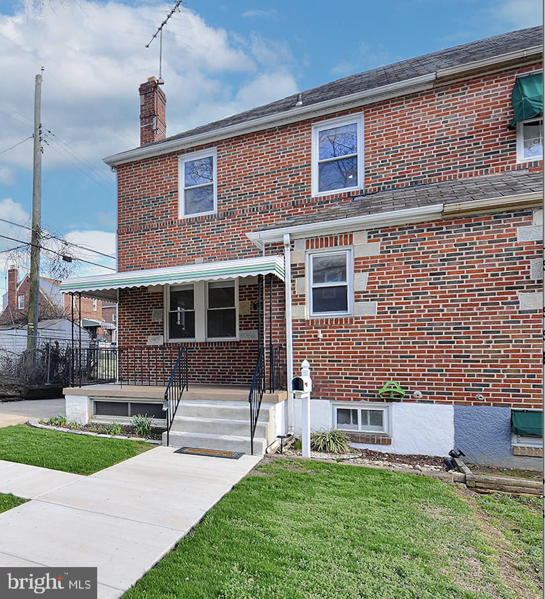 HAMILTON HILLS - Residential