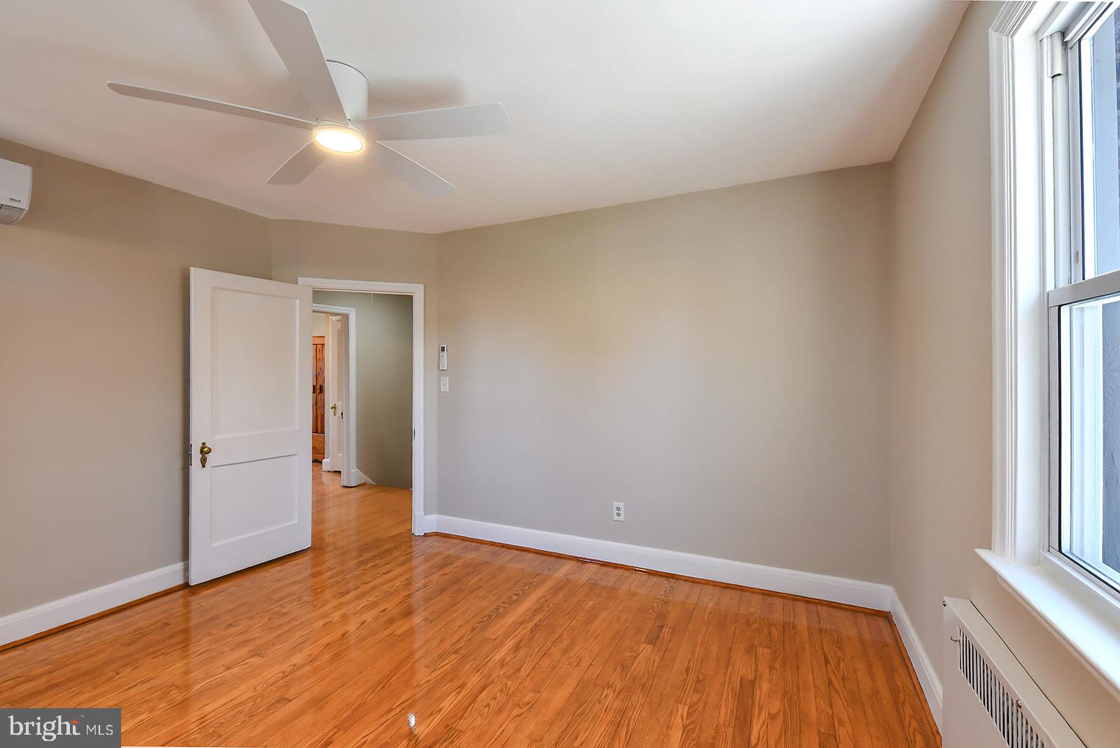 HAMILTON HILLS - Residential