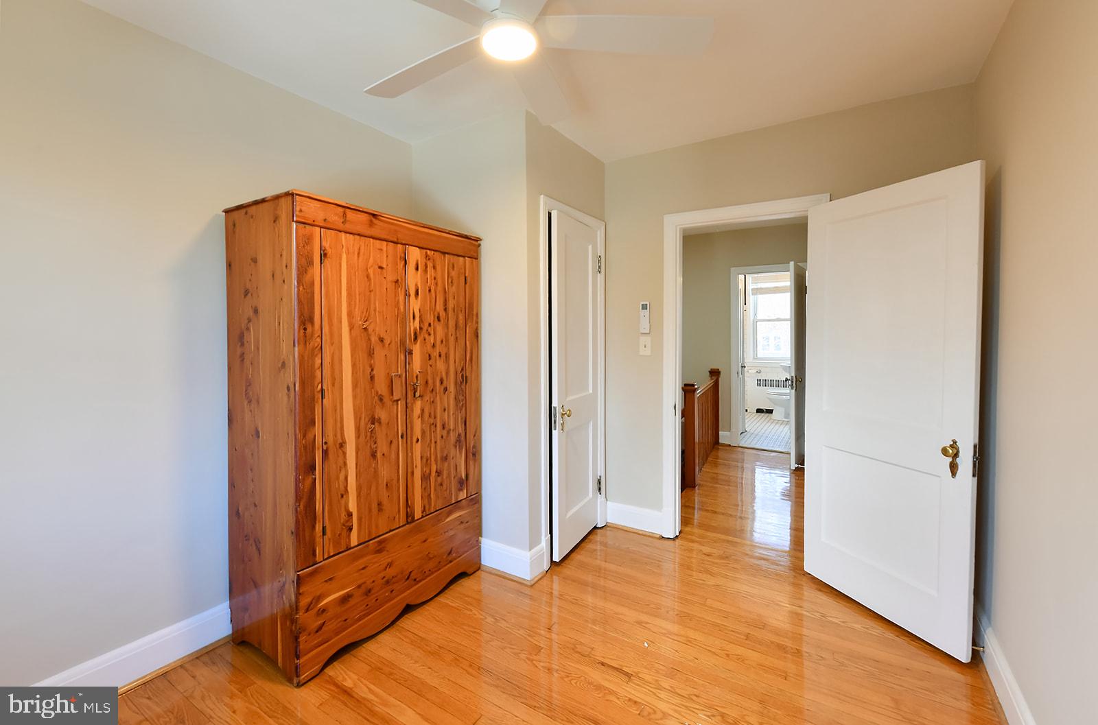 HAMILTON HILLS - Residential