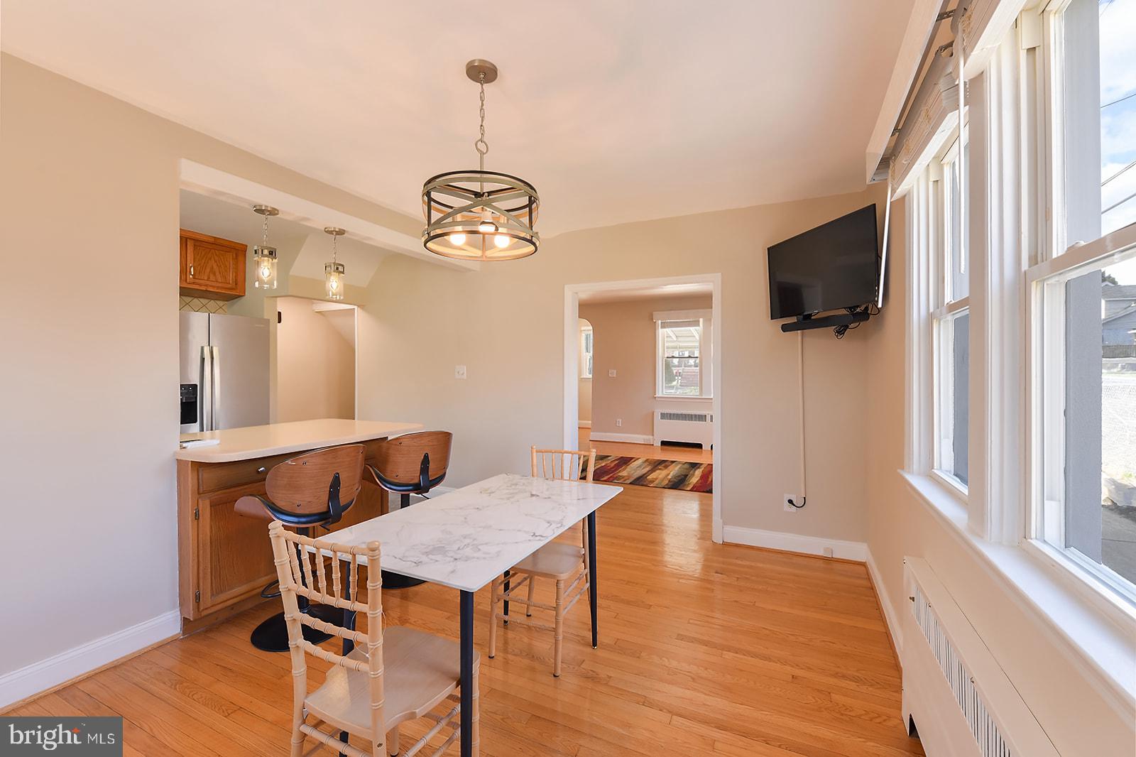 HAMILTON HILLS - Residential