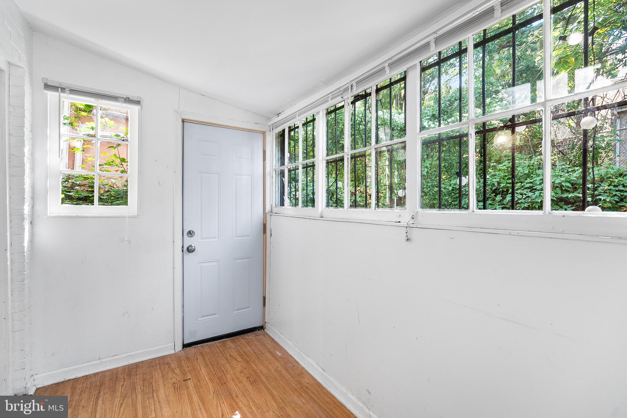 PHILADELPHIA - Residential
