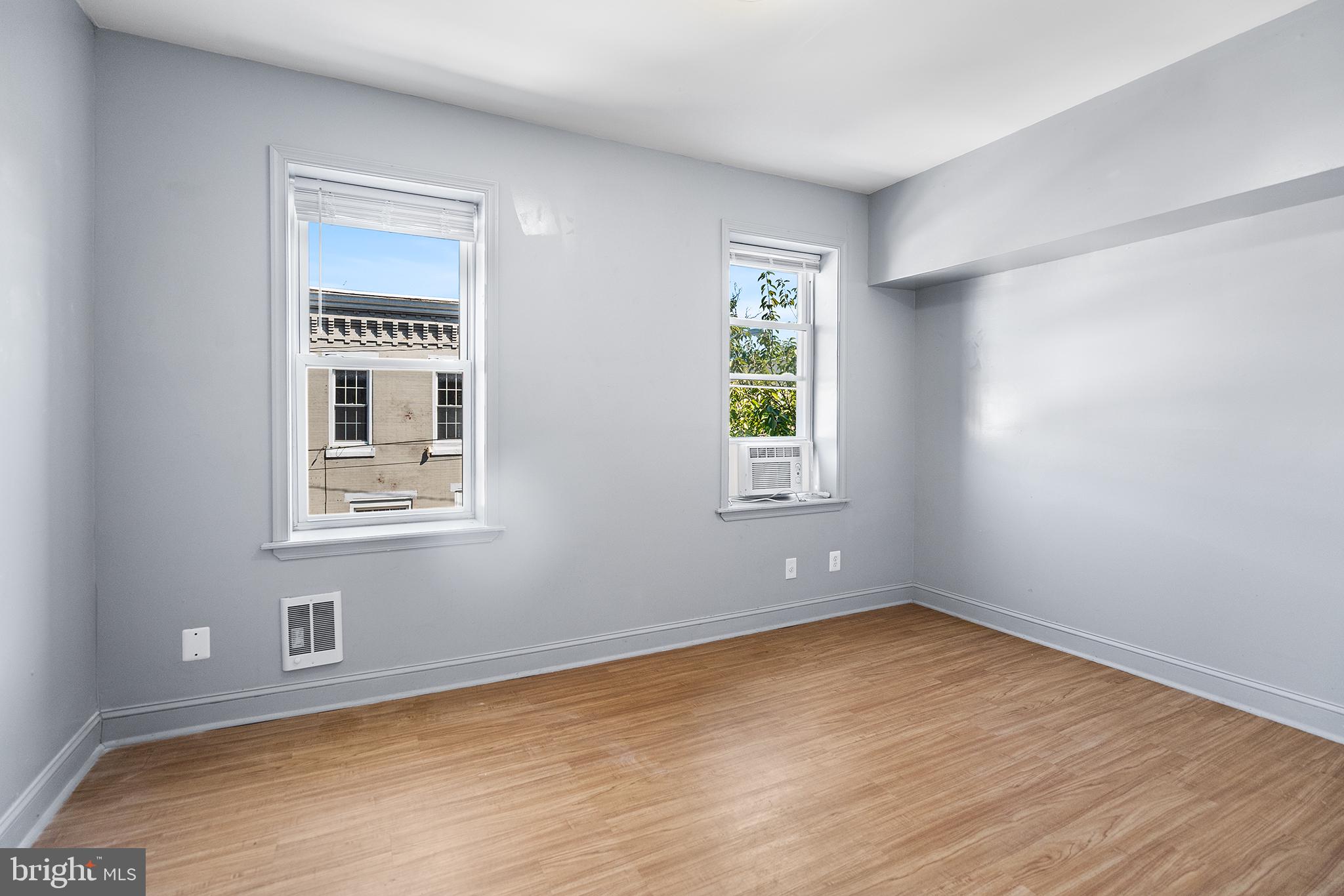 PHILADELPHIA - Residential