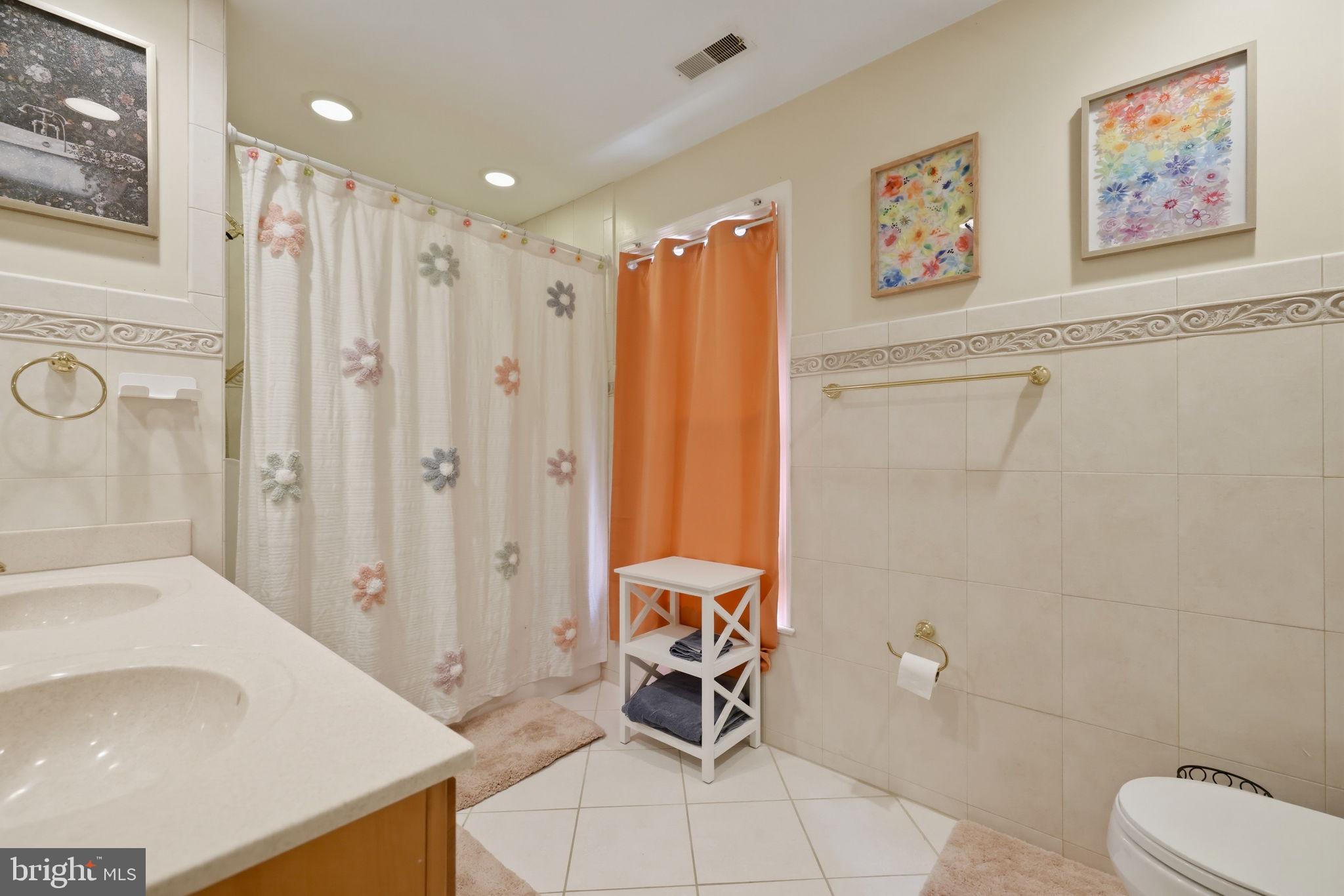FRANKLIN FARM - Residential