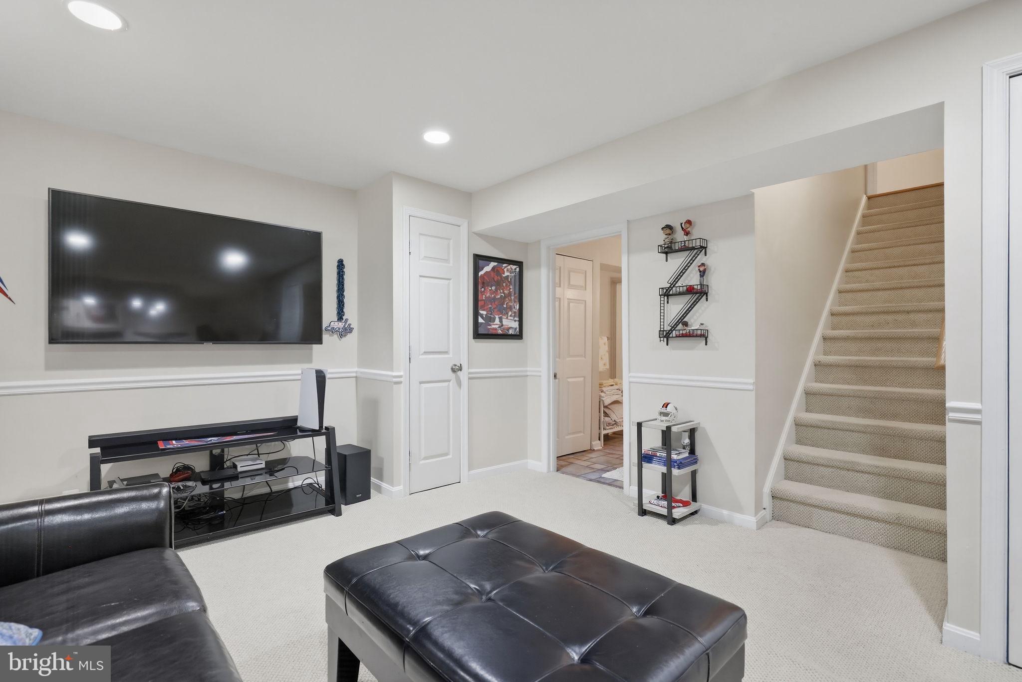FRANKLIN FARM - Residential