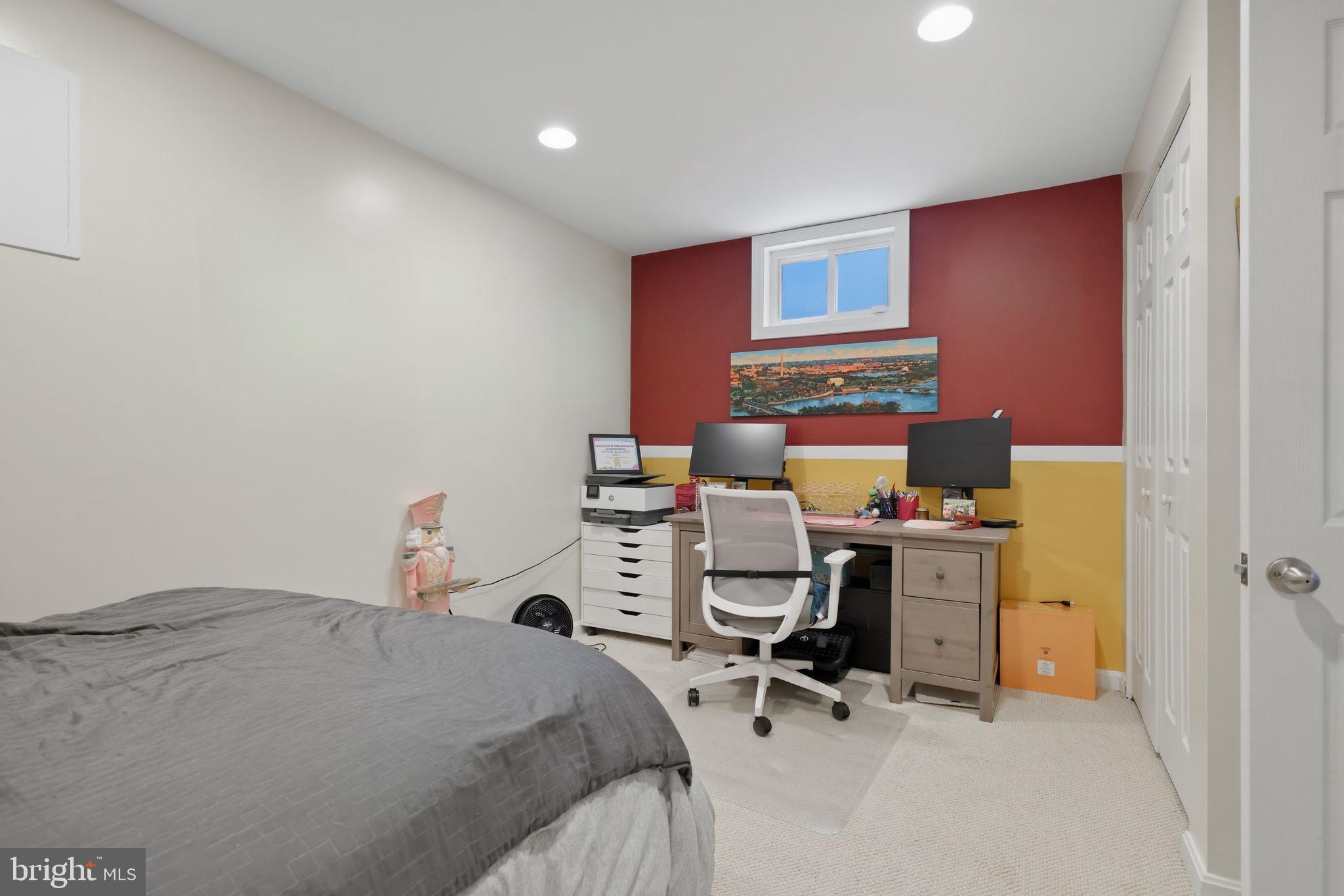FRANKLIN FARM - Residential