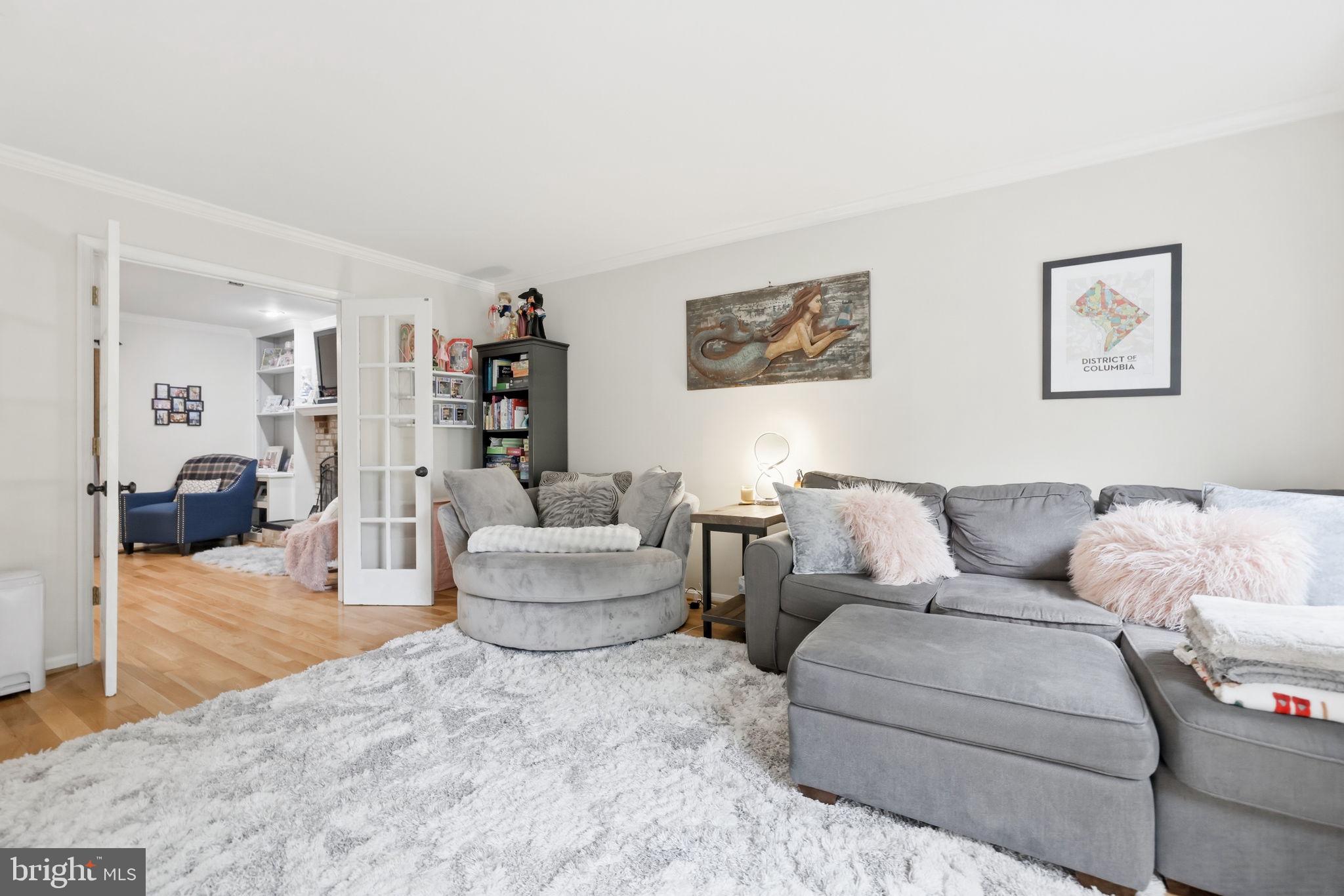 FRANKLIN FARM - Residential