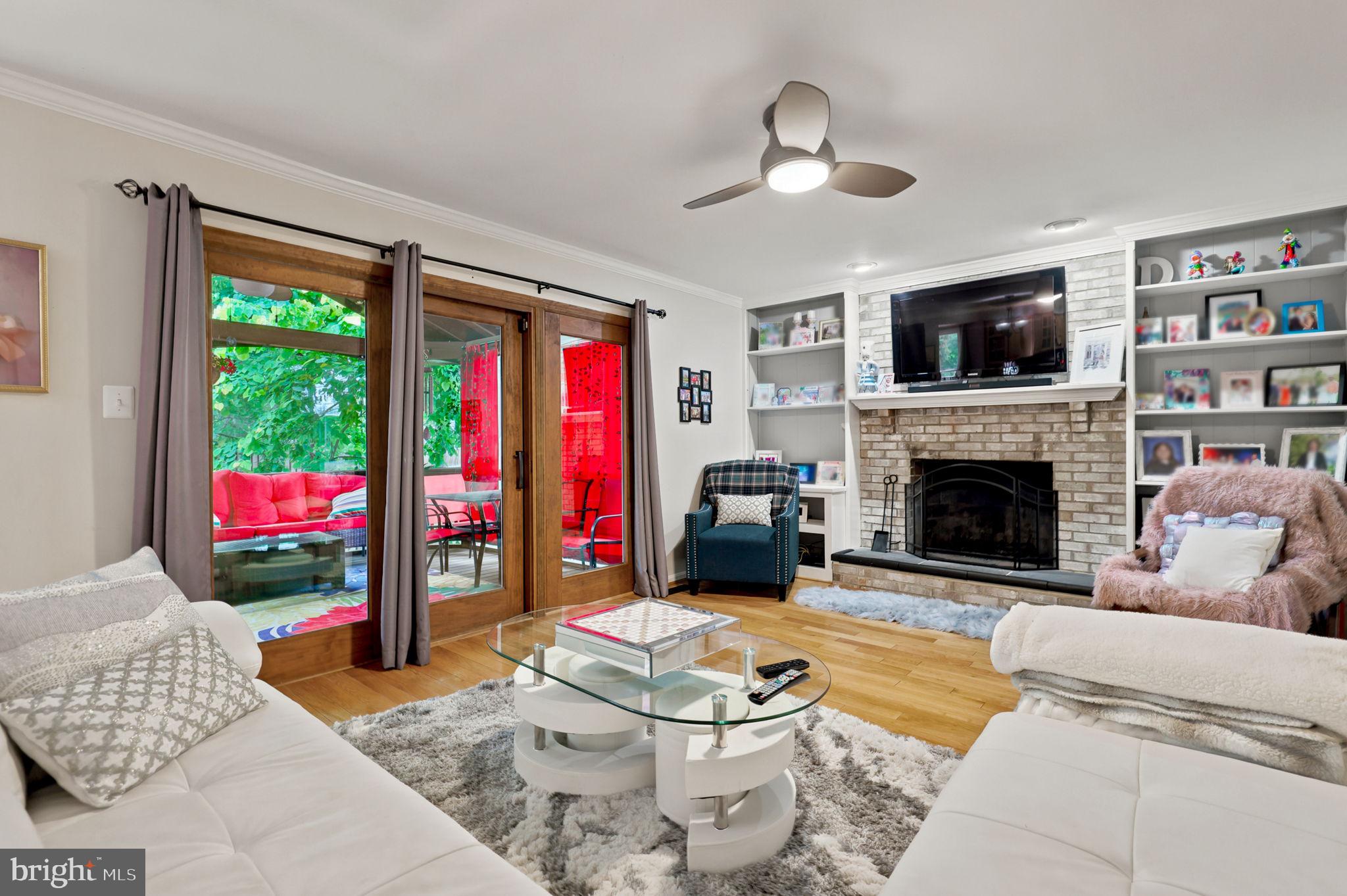FRANKLIN FARM - Residential