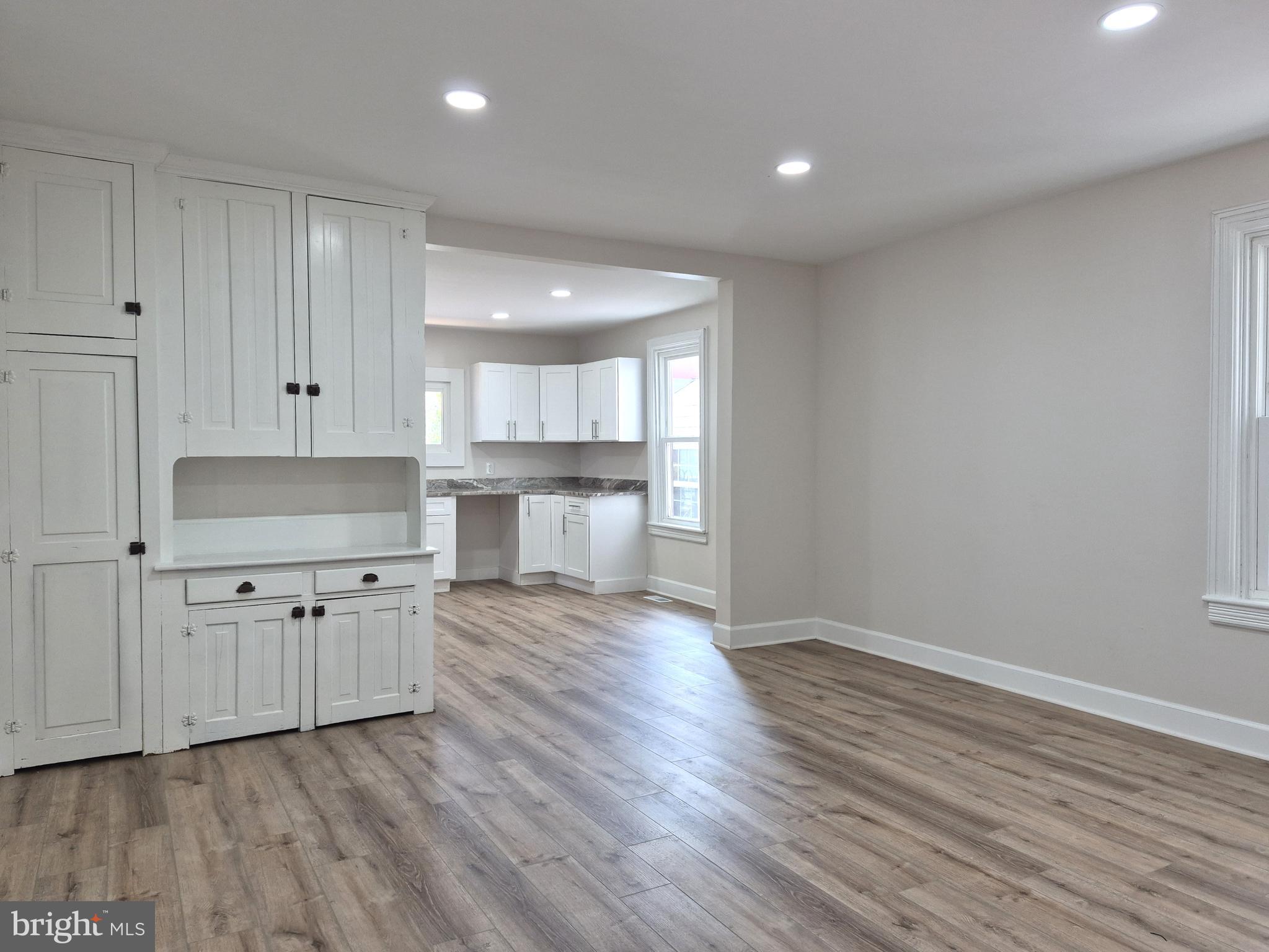 EAST PENNSBORO - Residential