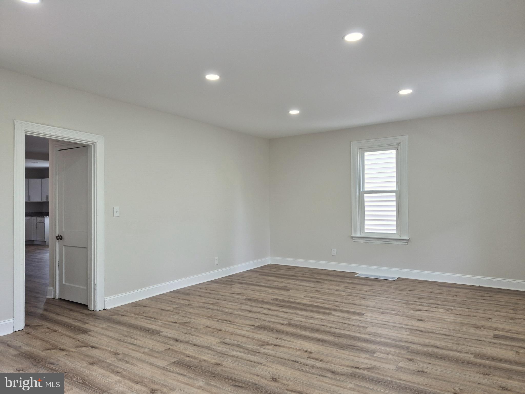EAST PENNSBORO - Residential