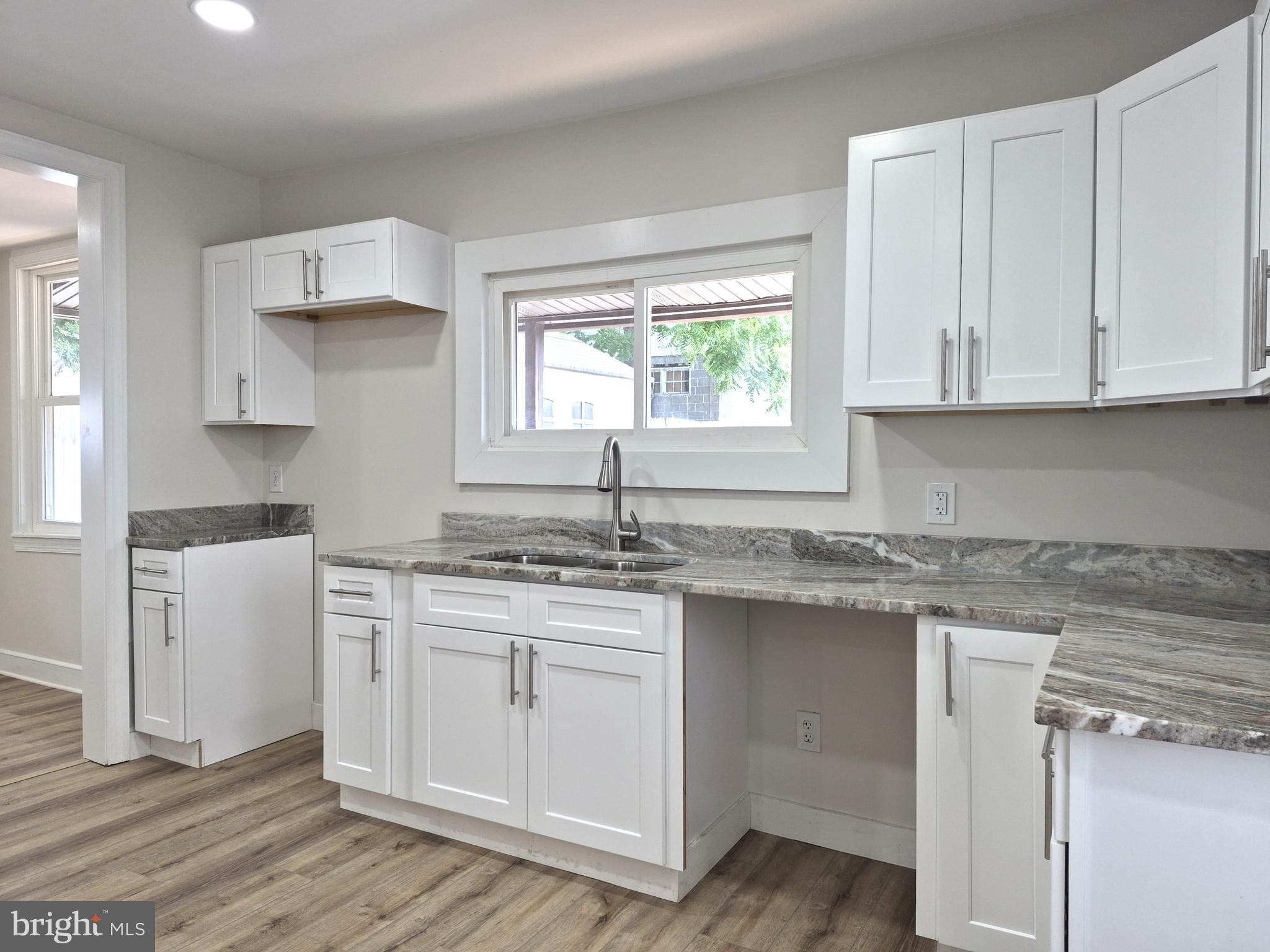 EAST PENNSBORO - Residential