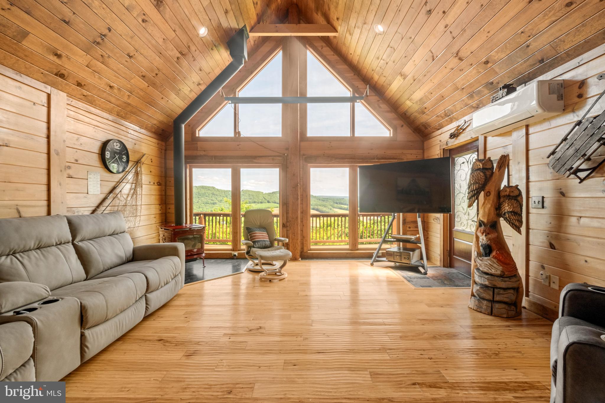 DEVILS HALF ACRE - Residential