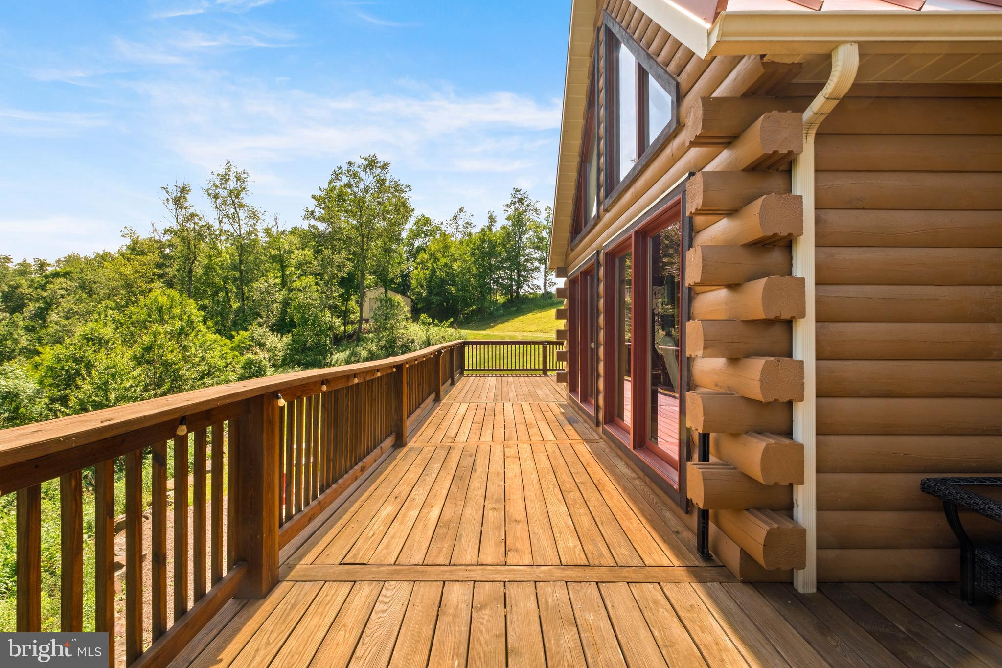 DEVILS HALF ACRE - Residential