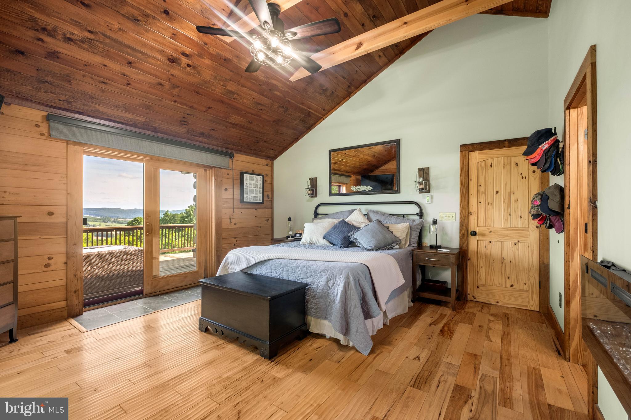 DEVILS HALF ACRE - Residential