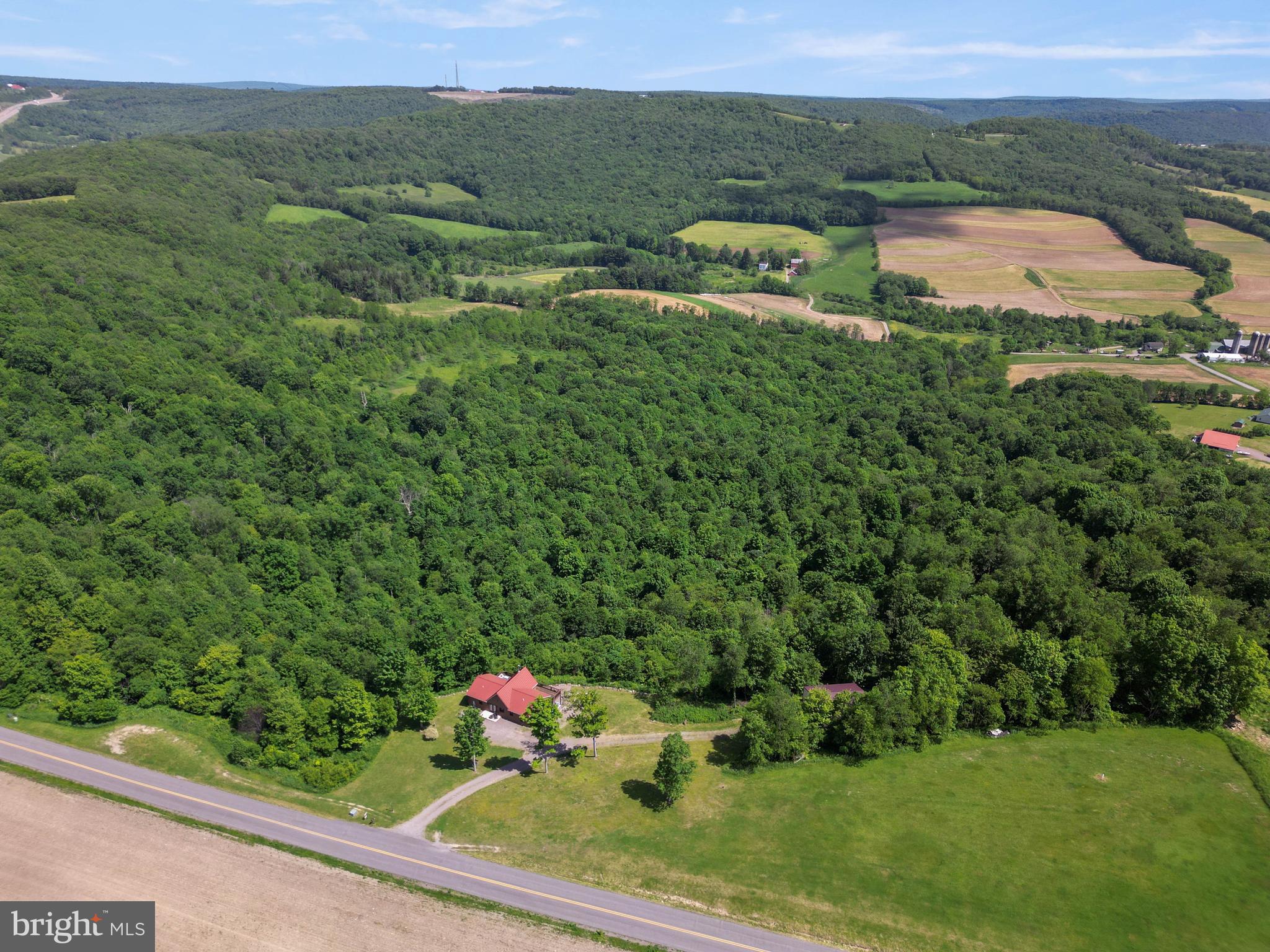 DEVILS HALF ACRE - Residential