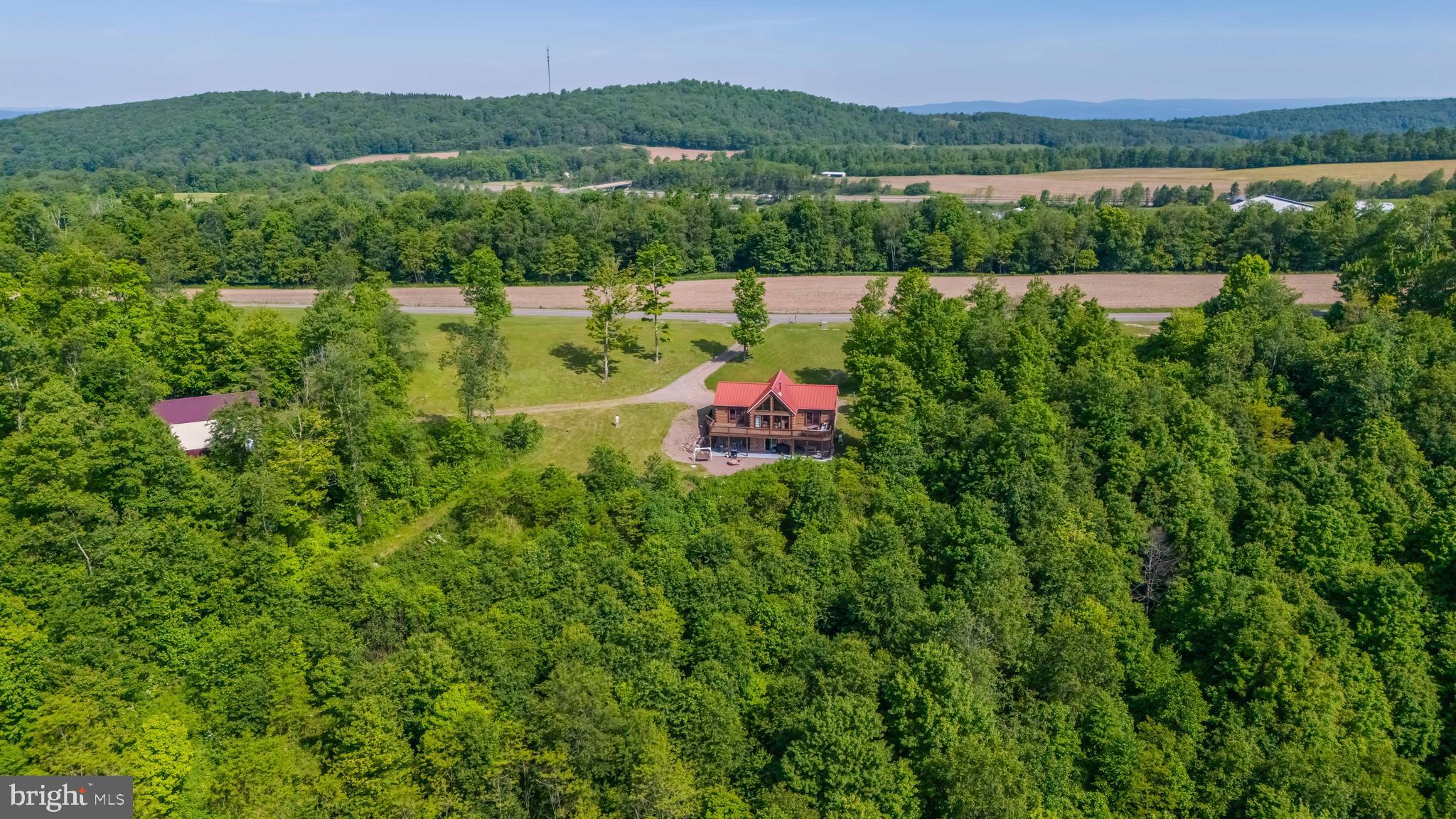 DEVILS HALF ACRE - Residential