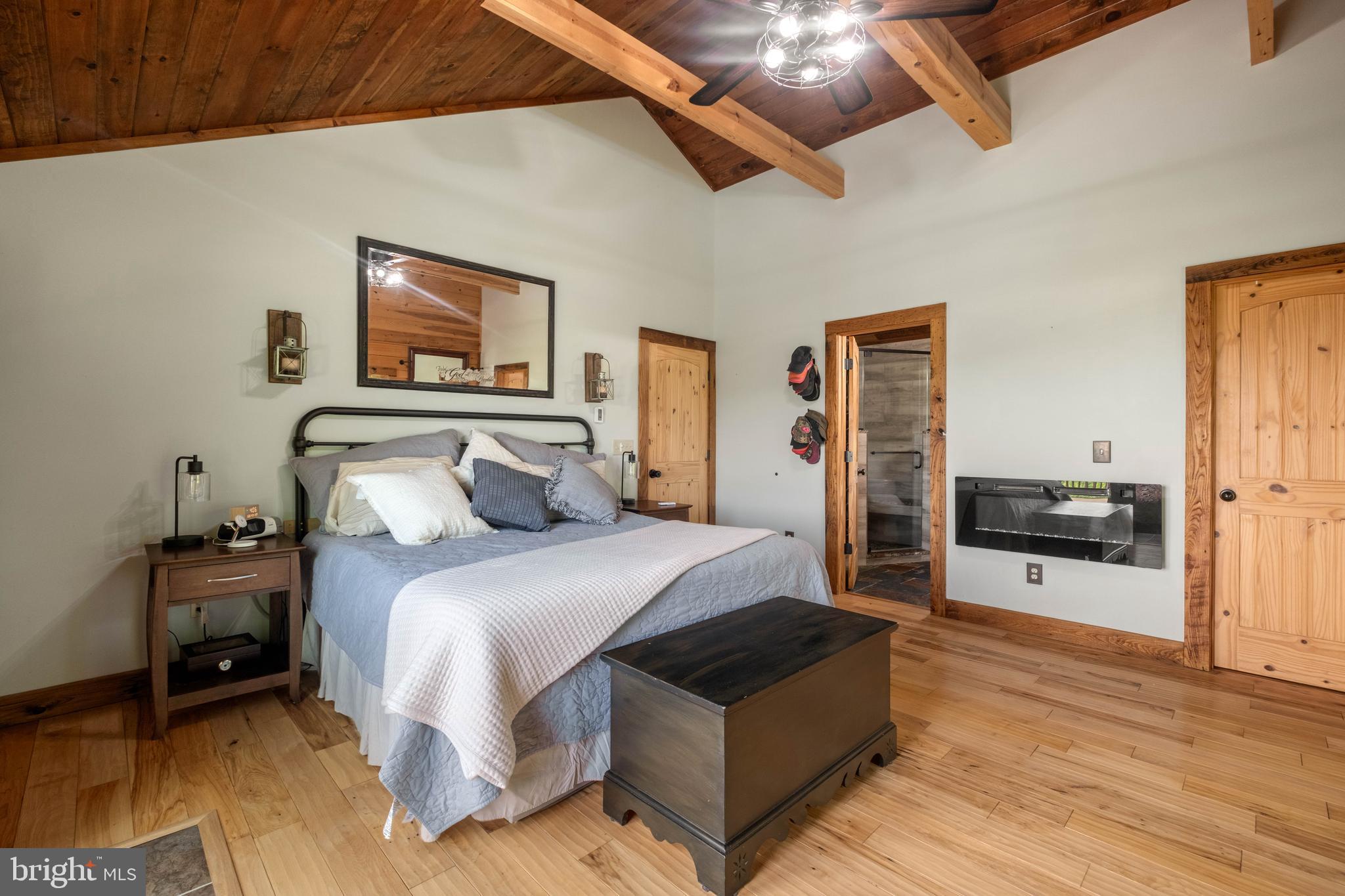 DEVILS HALF ACRE - Residential