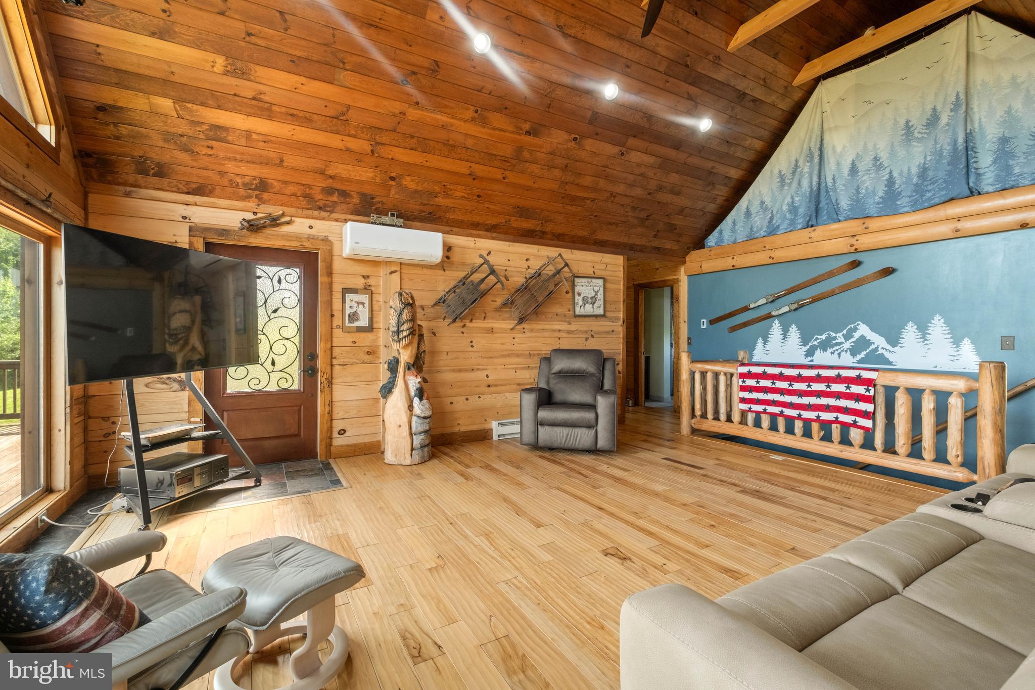 DEVILS HALF ACRE - Residential