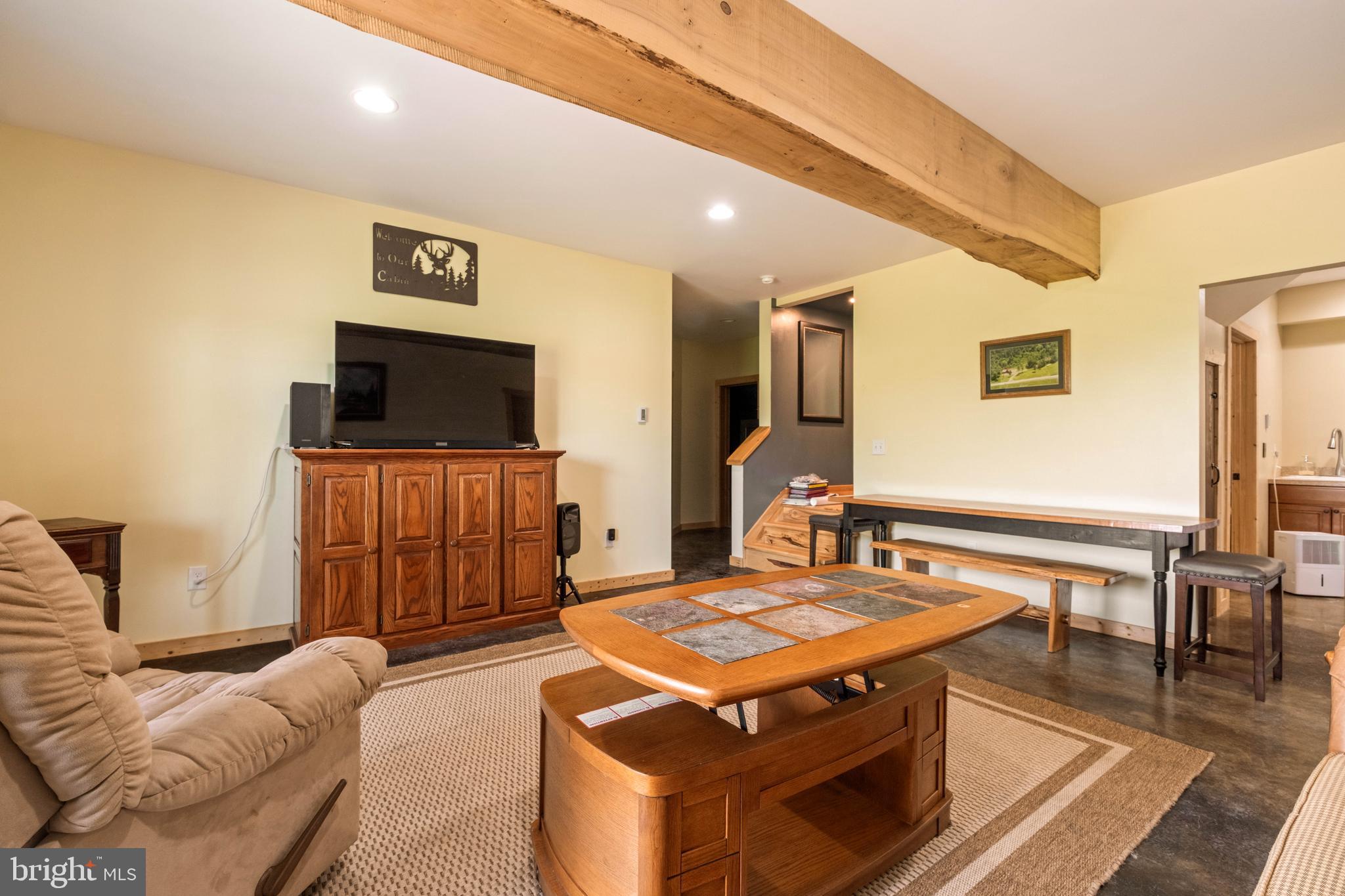 DEVILS HALF ACRE - Residential