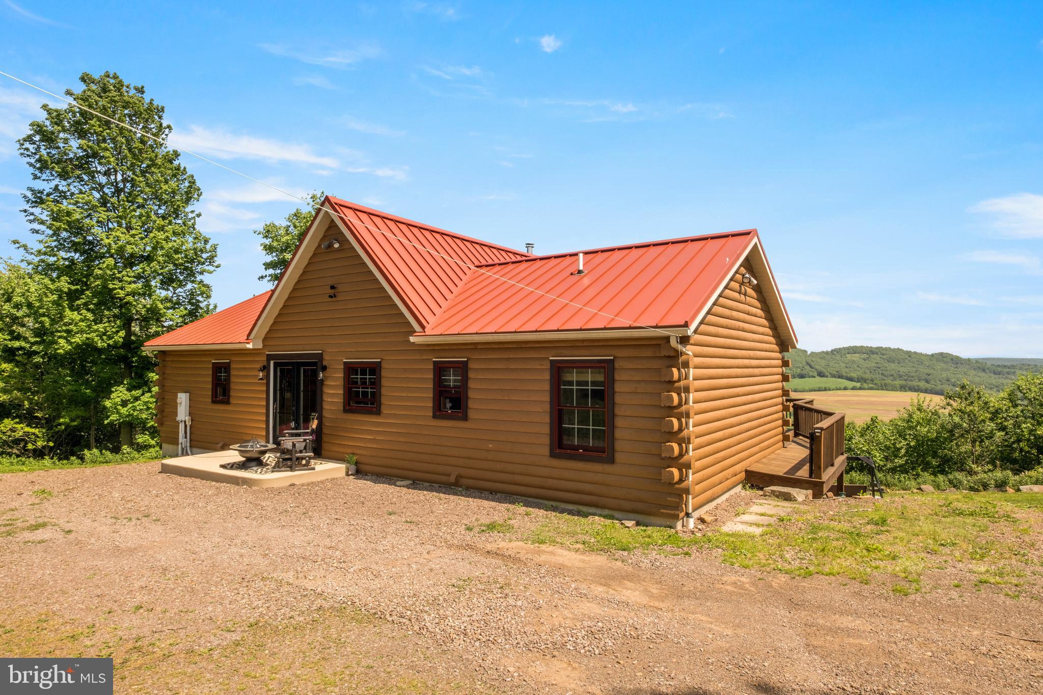 DEVILS HALF ACRE - Residential