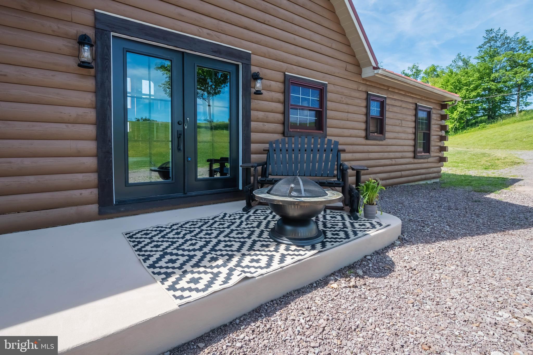DEVILS HALF ACRE - Residential