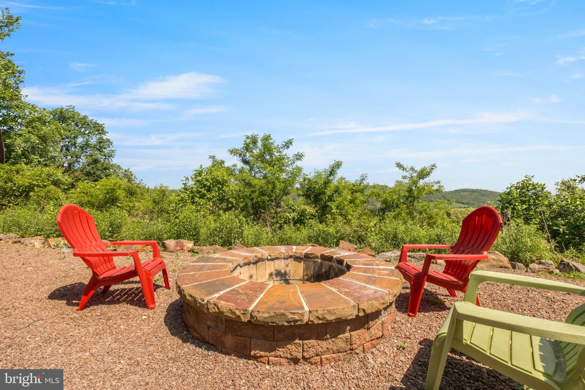 DEVILS HALF ACRE - Residential