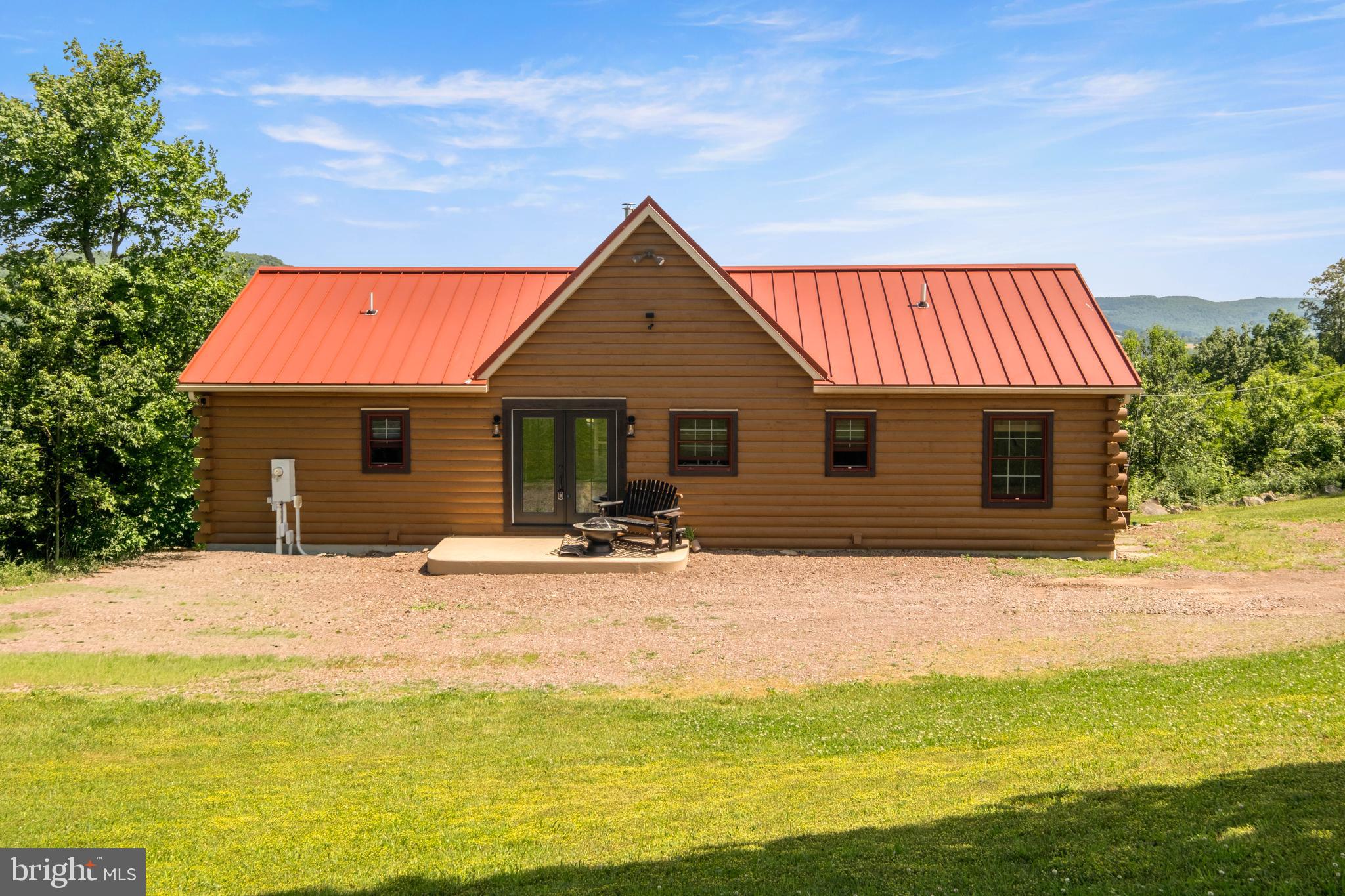 DEVILS HALF ACRE - Residential