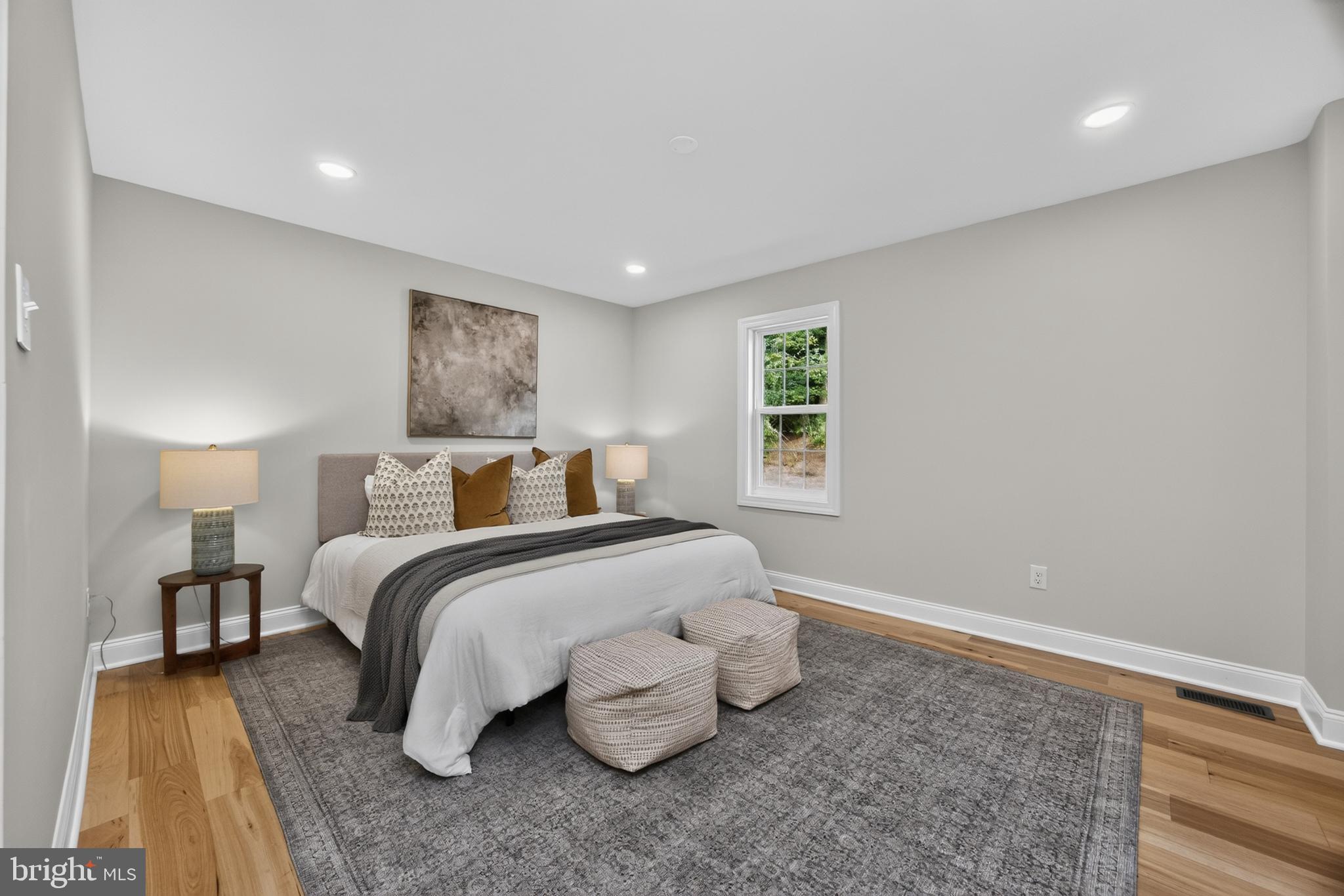 FRENCH CREEK MANOR - Residential