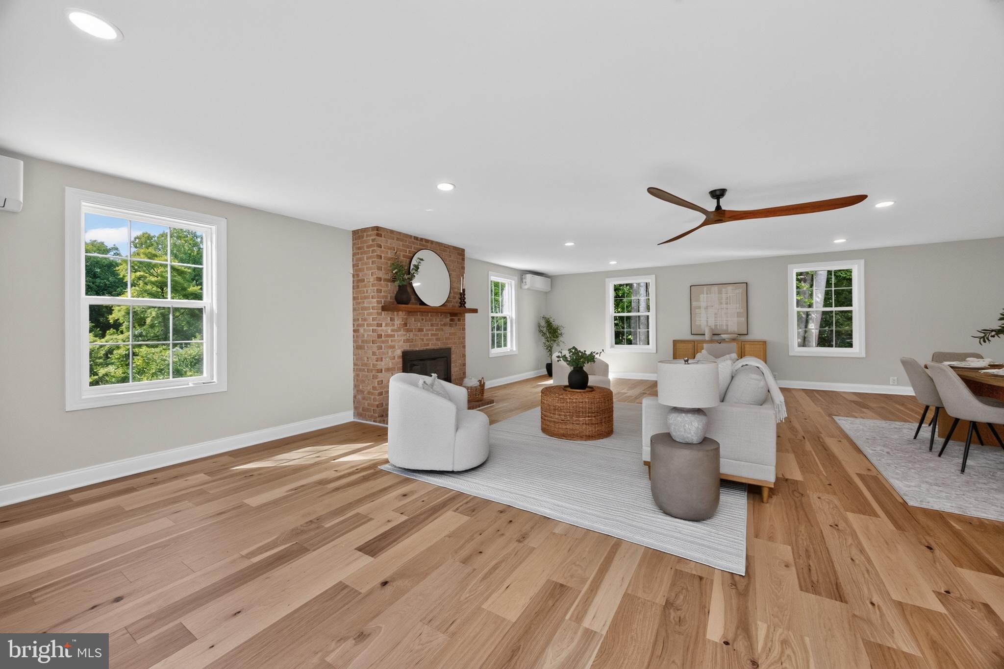 FRENCH CREEK MANOR - Residential