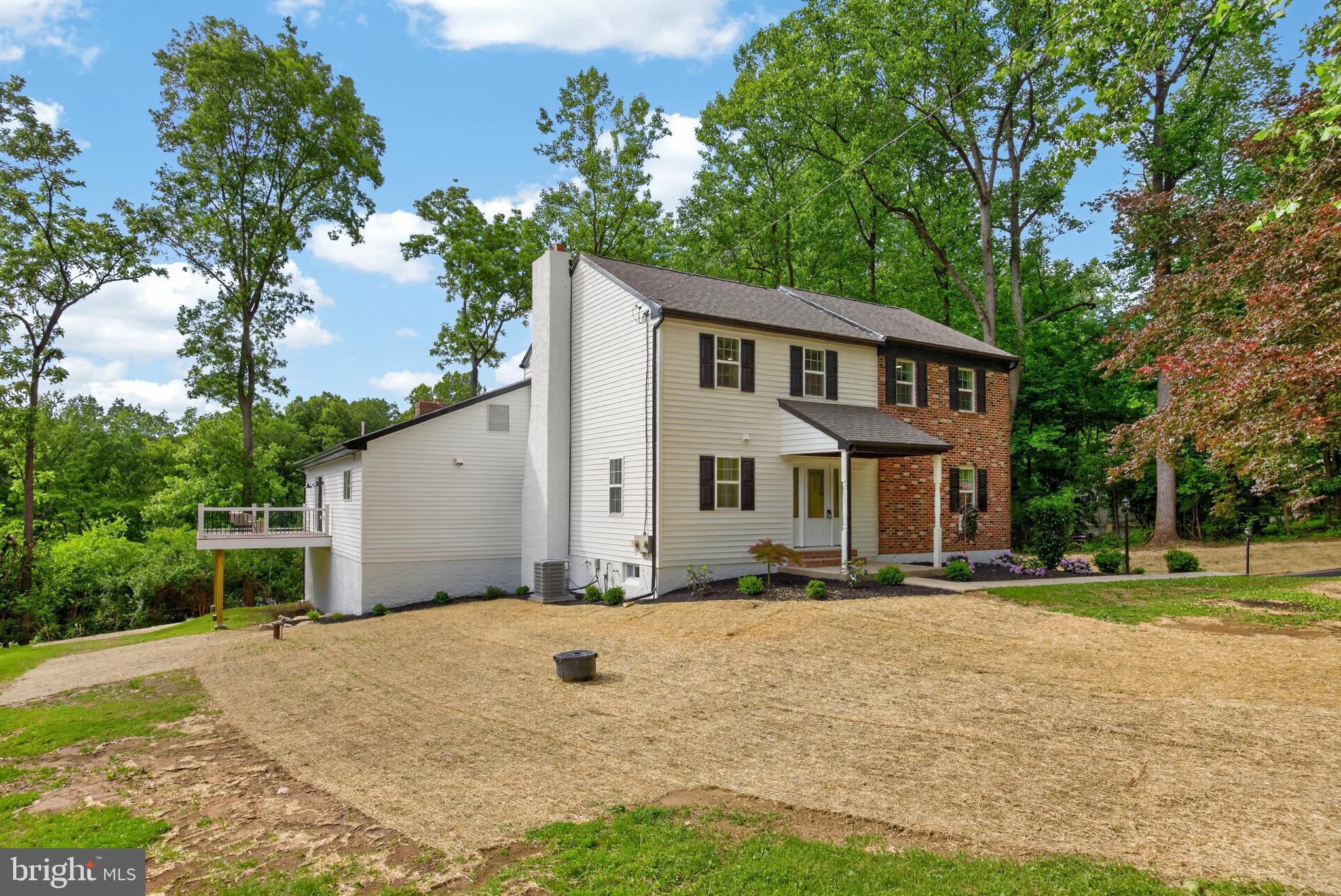 FRENCH CREEK MANOR - Residential