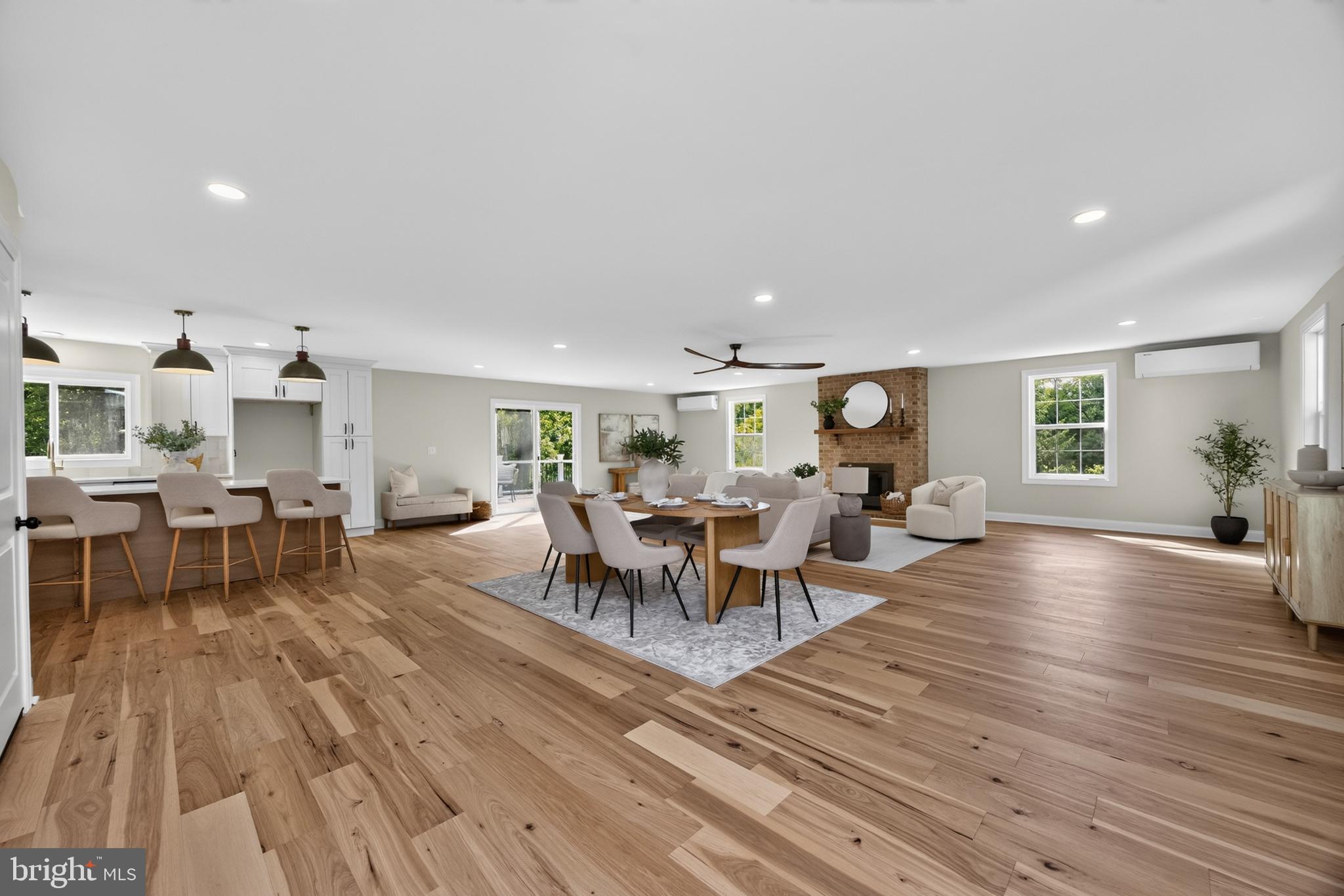FRENCH CREEK MANOR - Residential