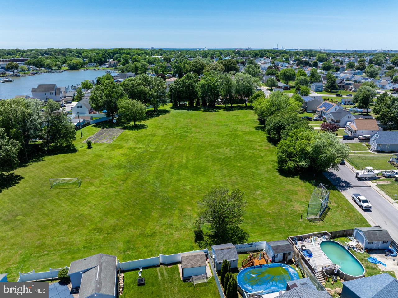 LYNCH POINT - Residential