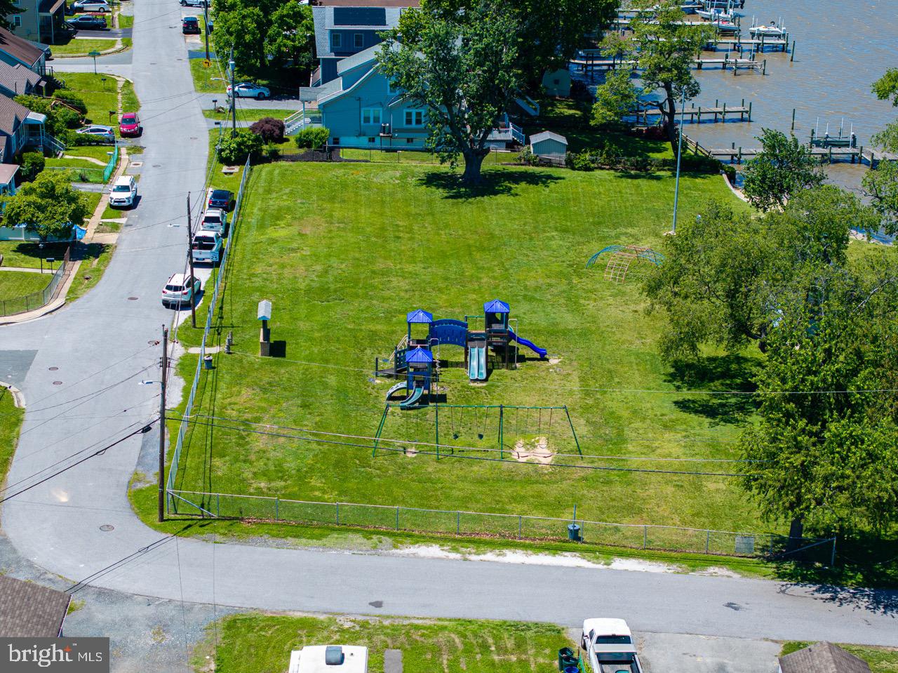 LYNCH POINT - Residential