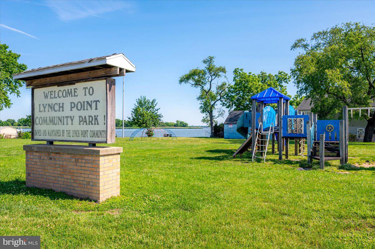 LYNCH POINT - Residential