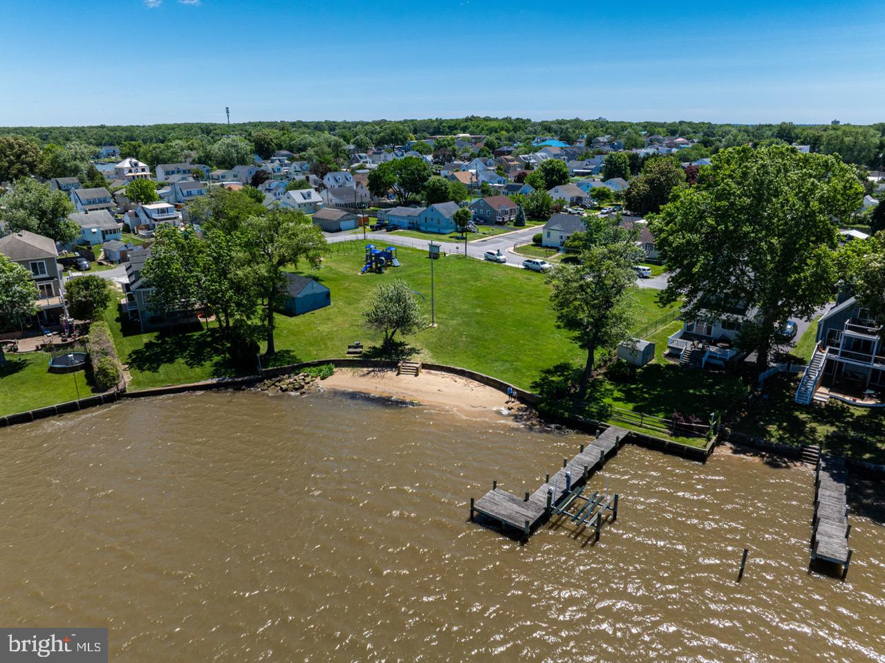 LYNCH POINT - Residential
