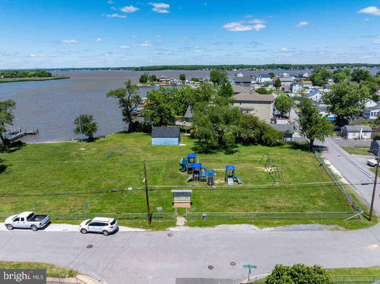 LYNCH POINT - Residential