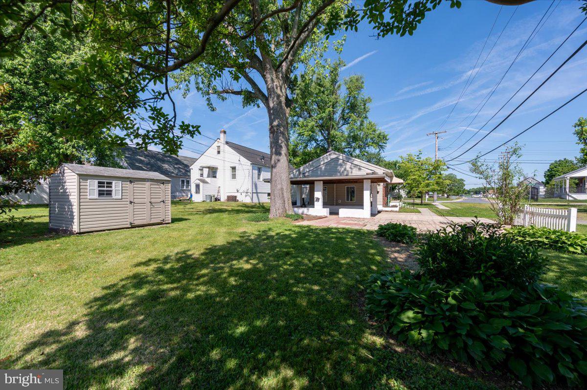 LYNCH POINT - Residential