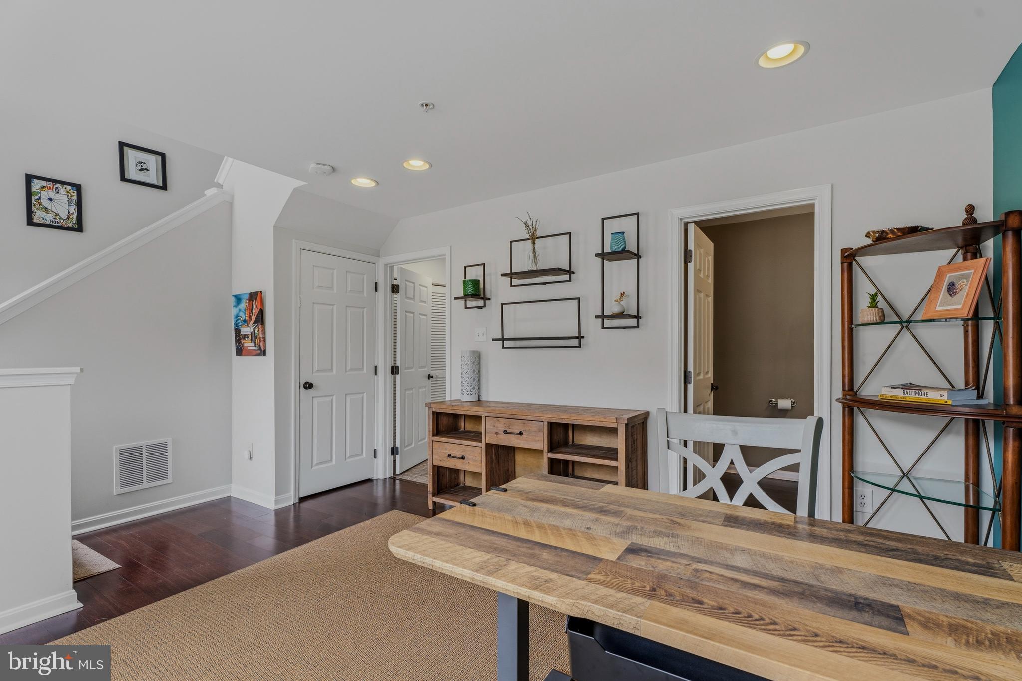 WOODBERRY - Residential