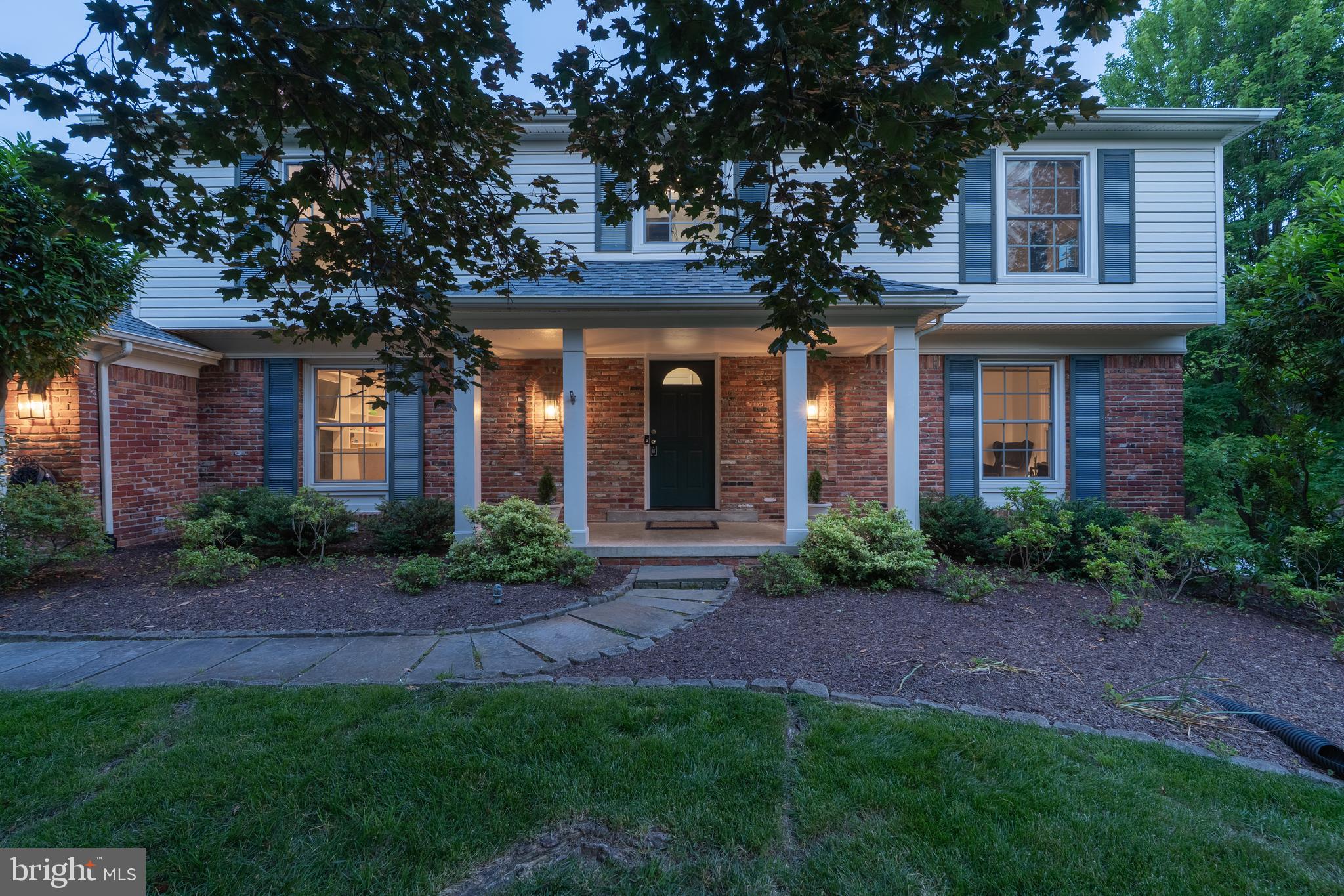 FOX HILLS - Residential