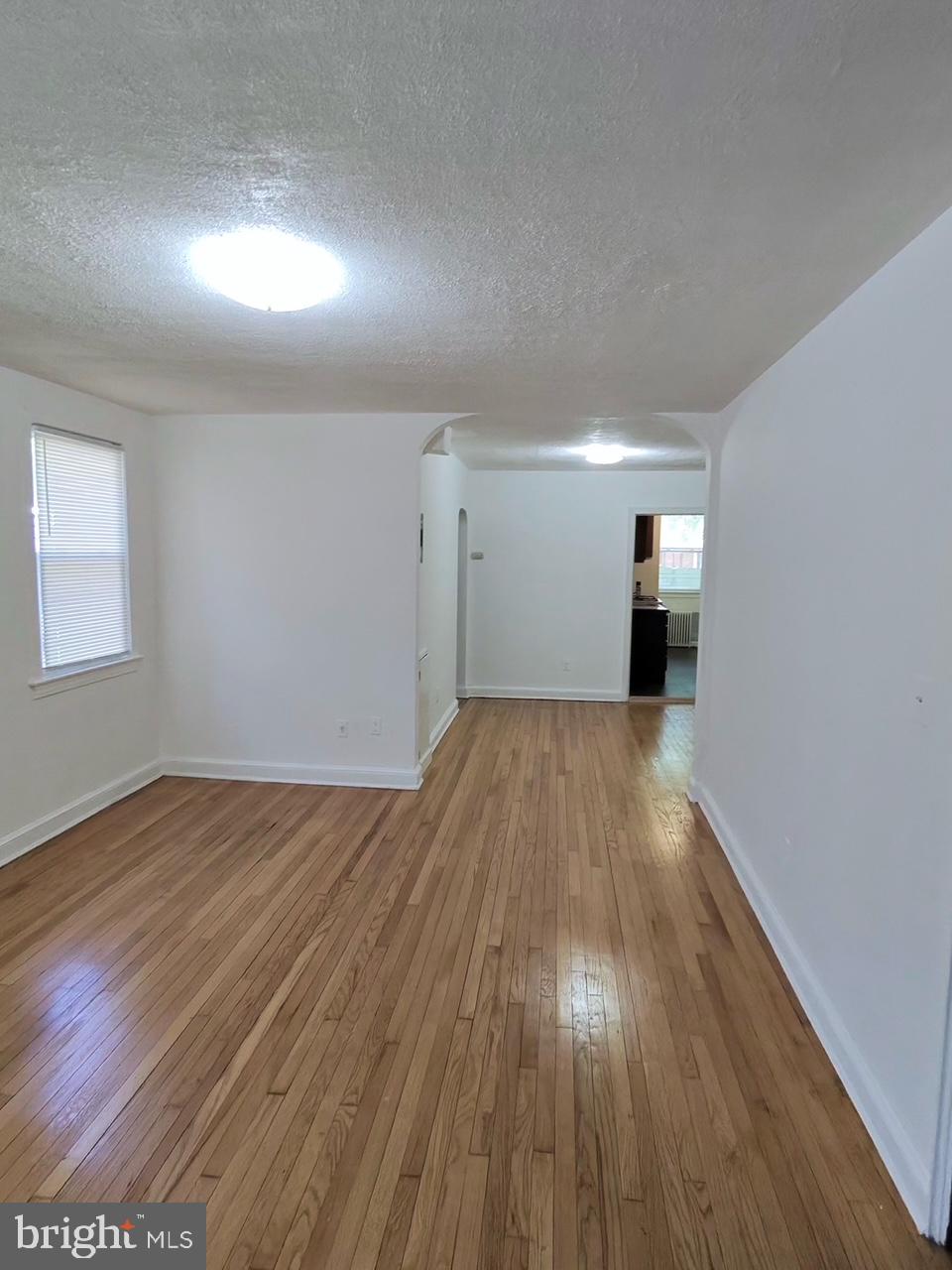 CONGRESS HEIGHTS - Commercial Sale