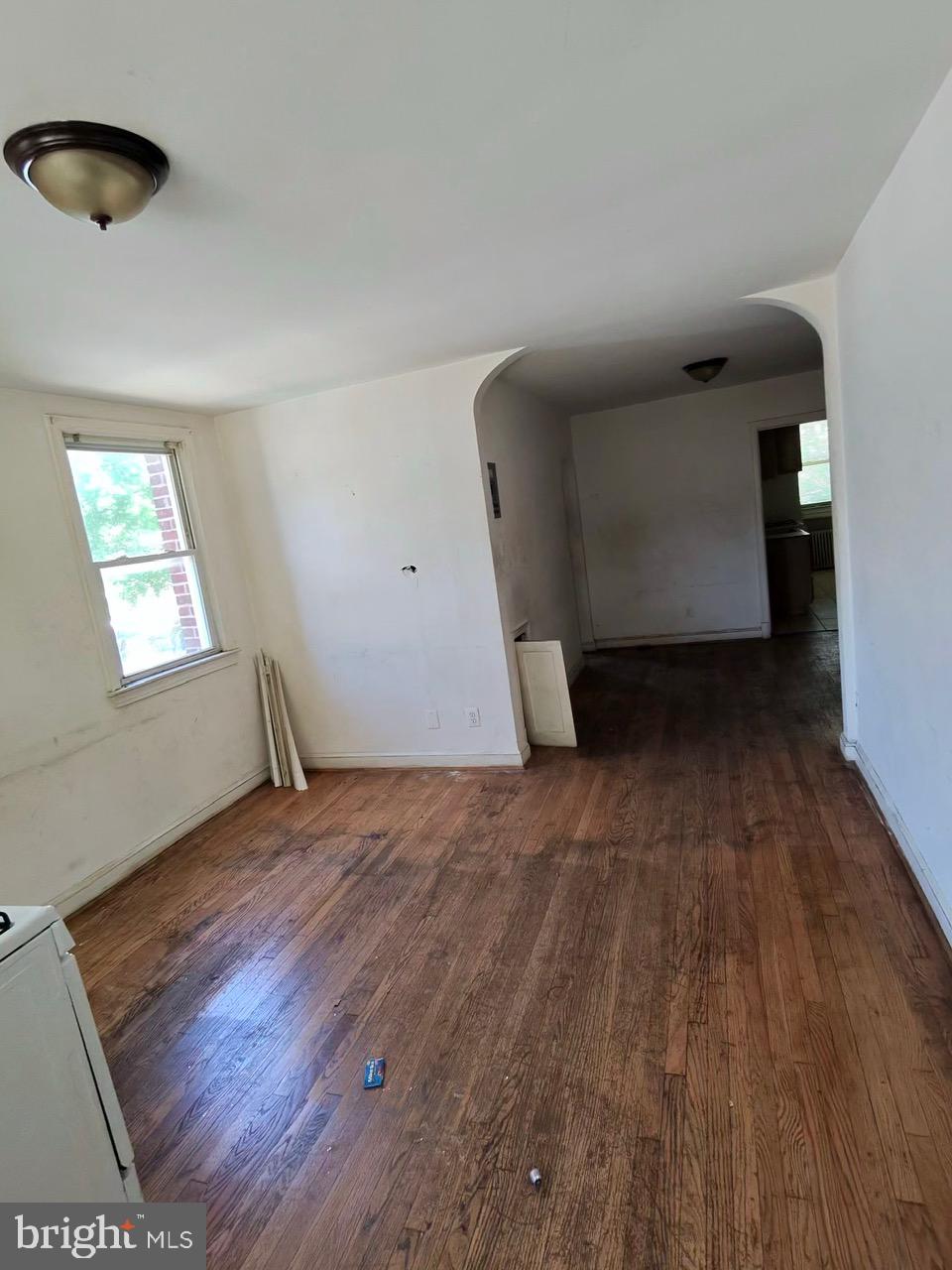 CONGRESS HEIGHTS - Commercial Sale